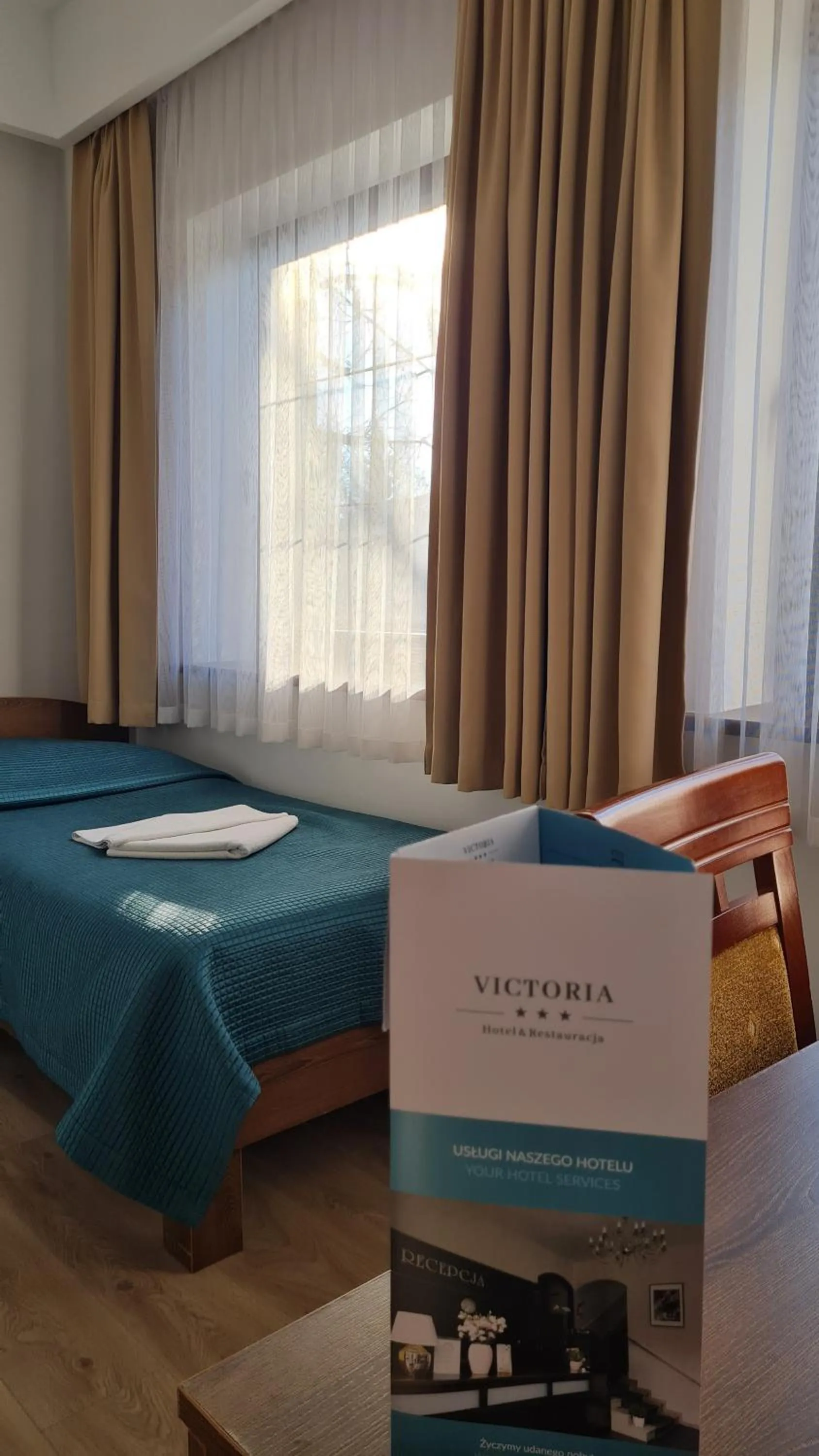 Bed in Hotel Victoria