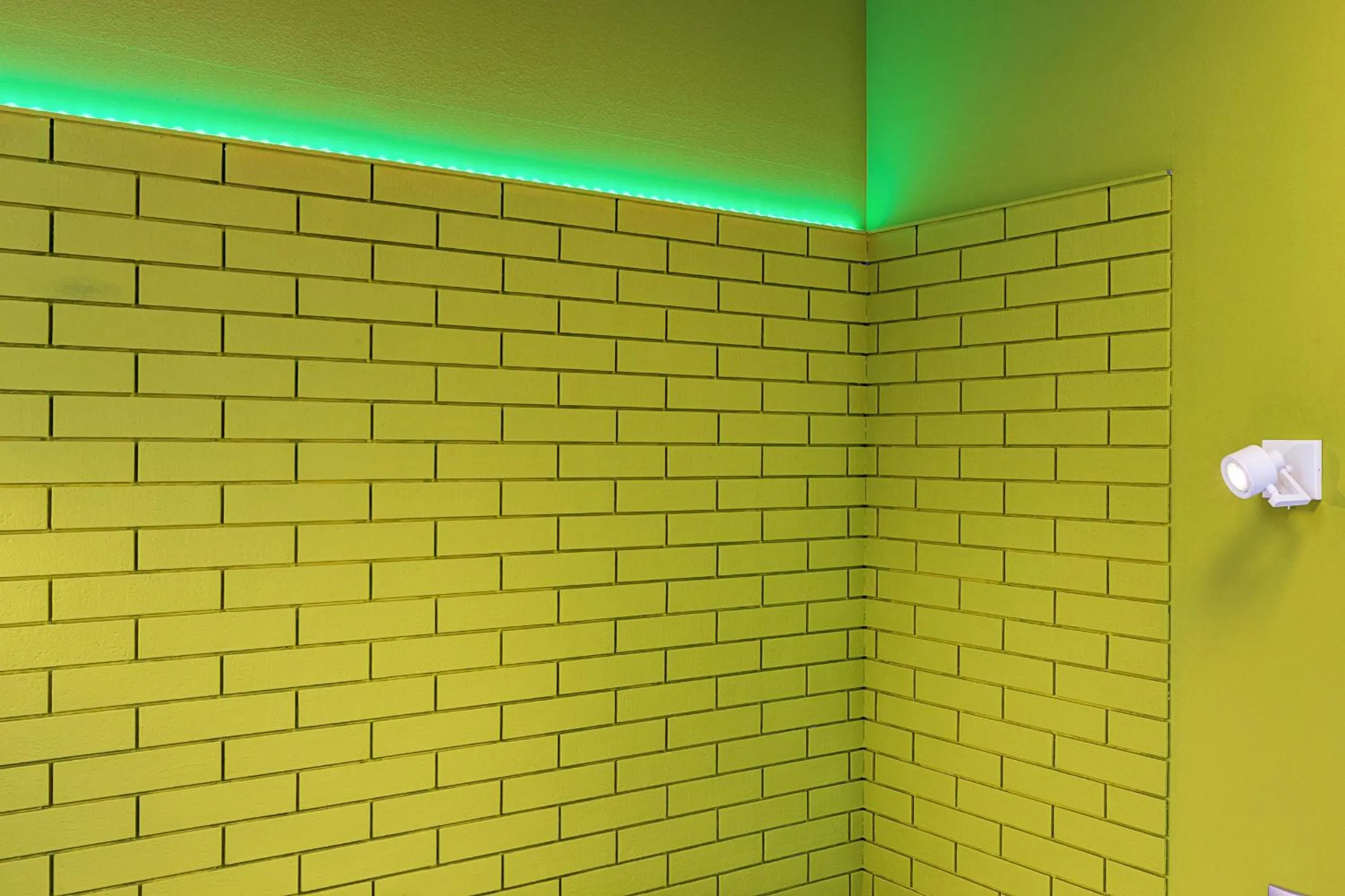 Decorative detail in Colors Ladadika Thessaloniki