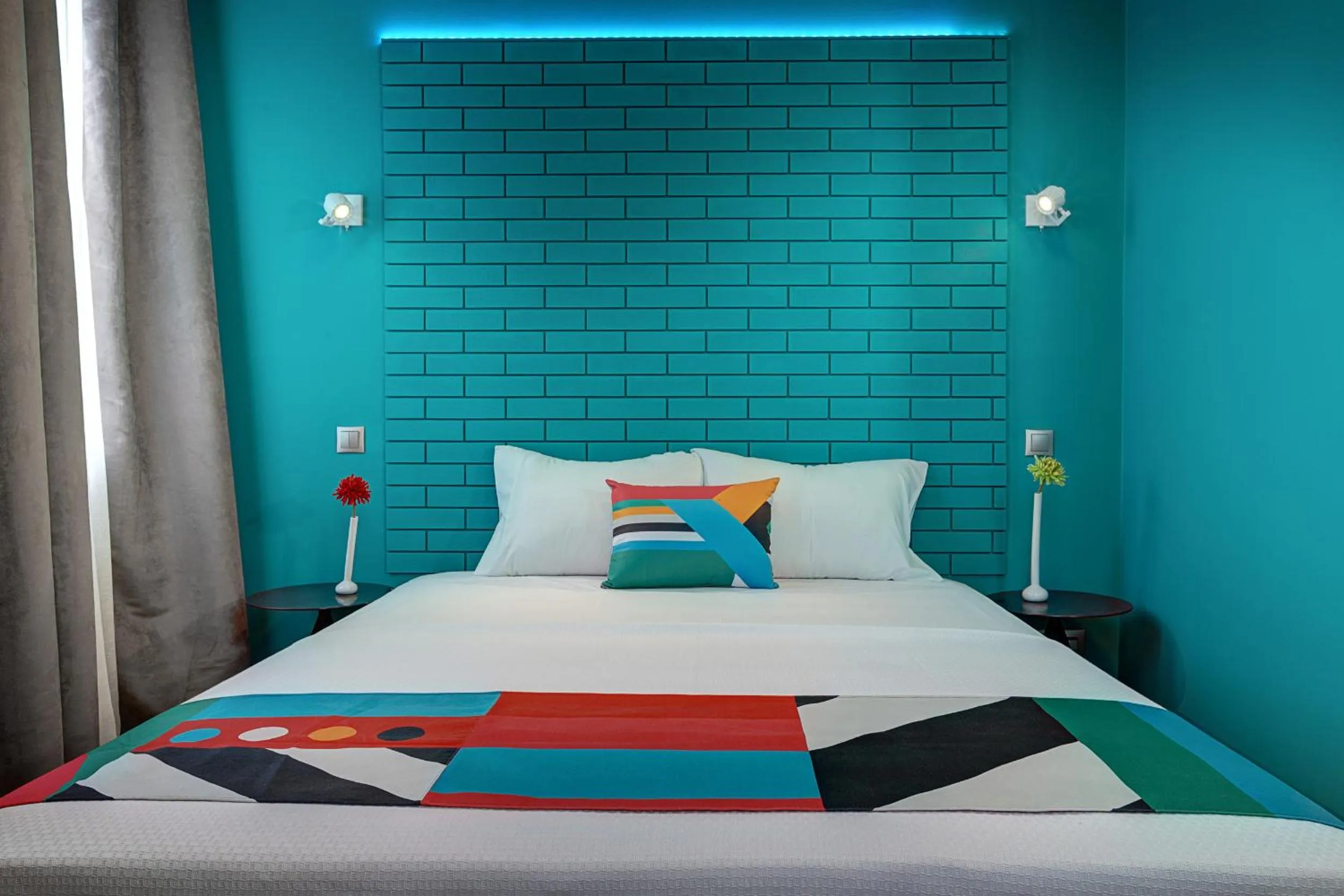 Bed in Colors Ladadika Thessaloniki