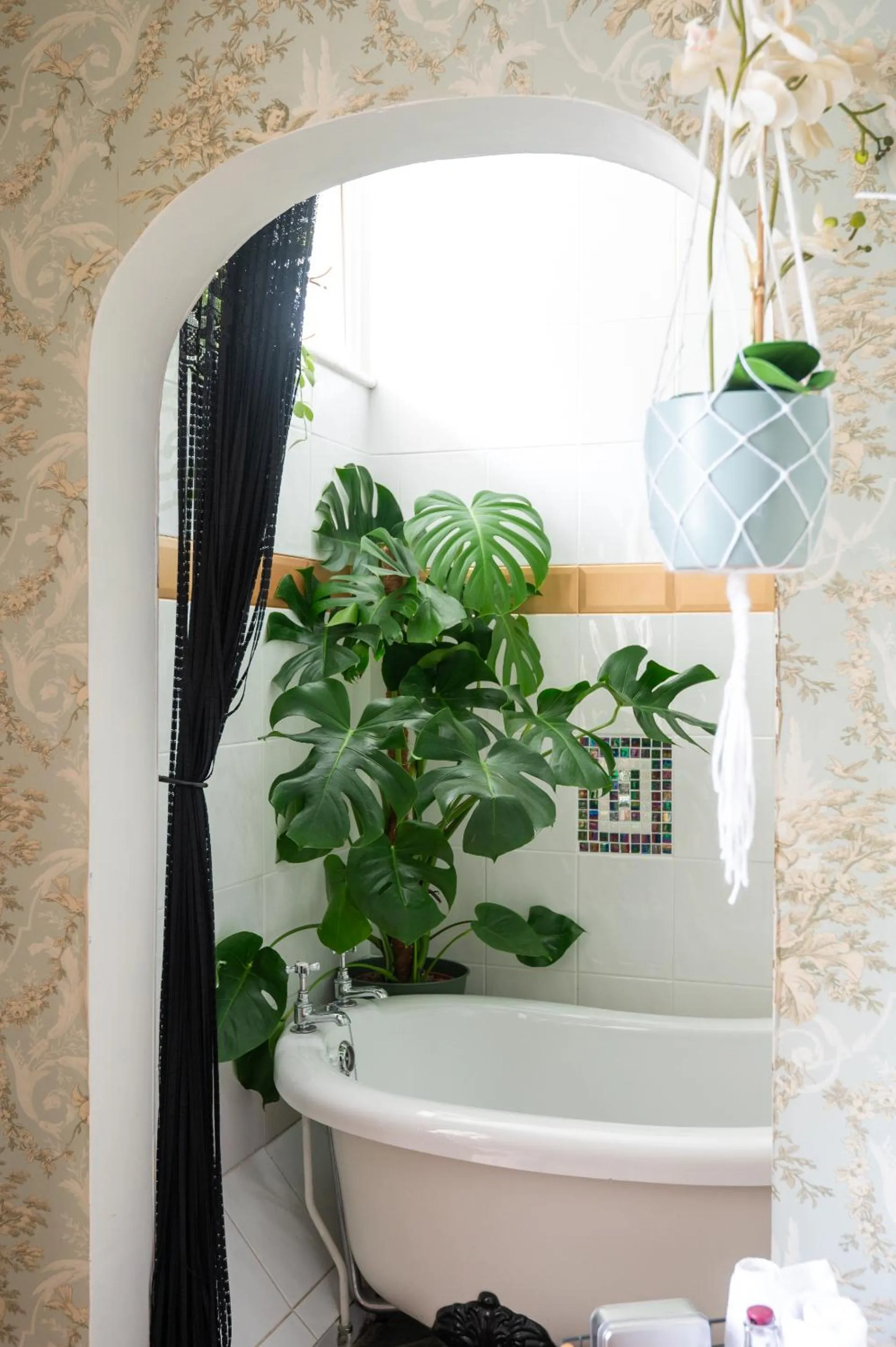 Bathroom in Enchanted Manor