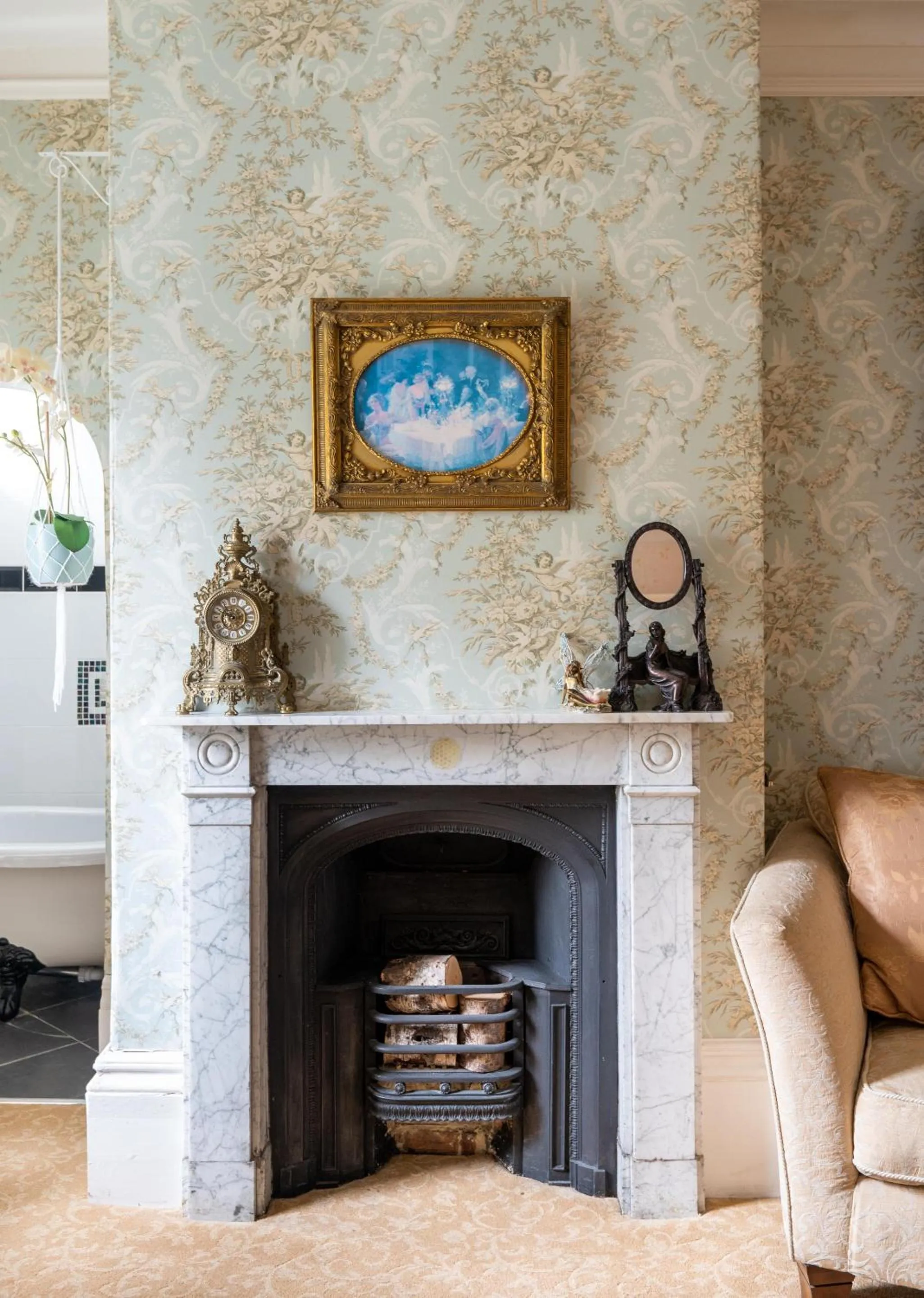 Bedroom in Enchanted Manor