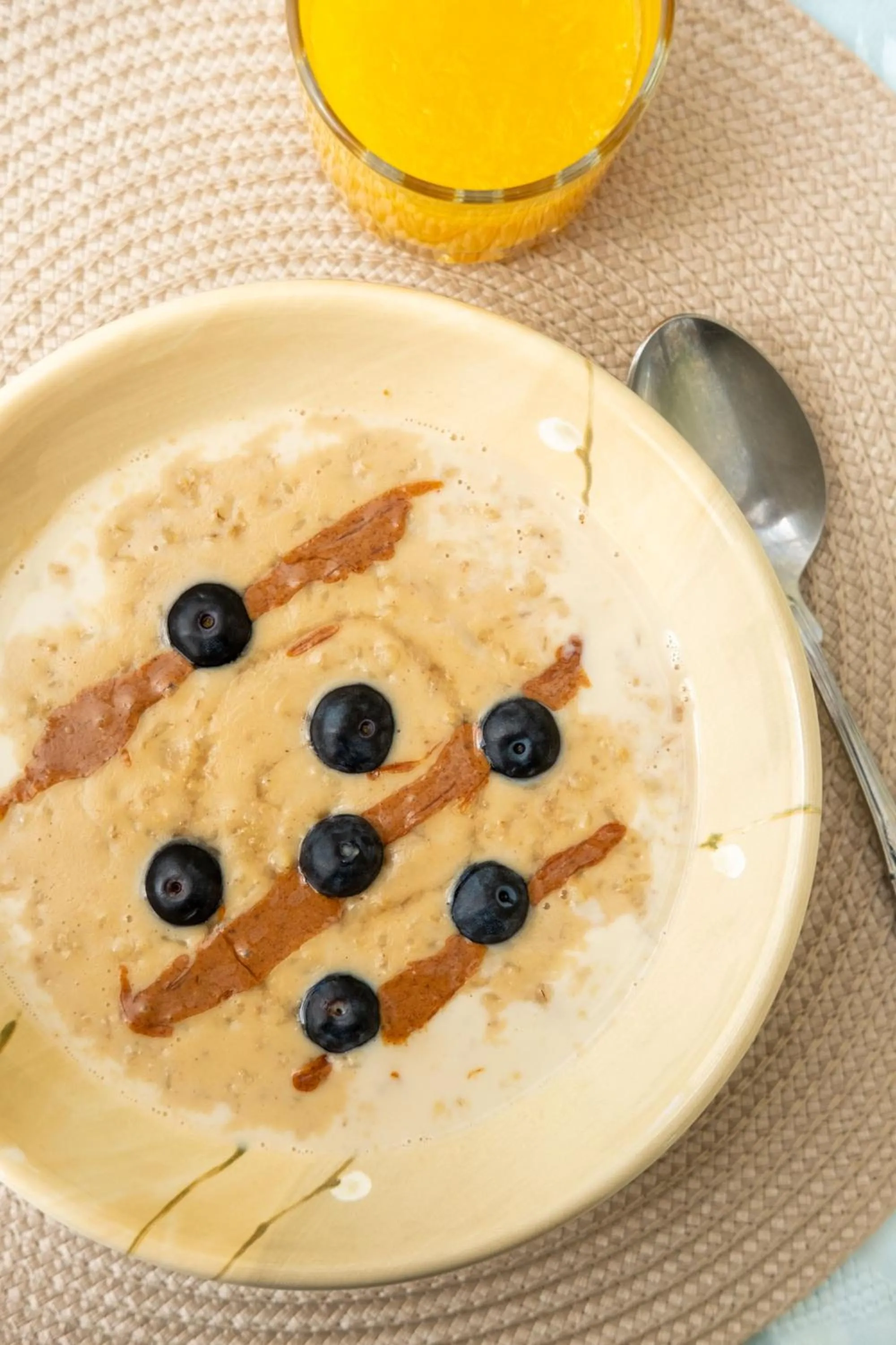 Food and drinks in Enchanted Manor