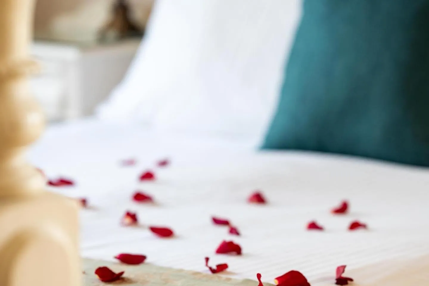 Bedroom, Bed in Enchanted Manor