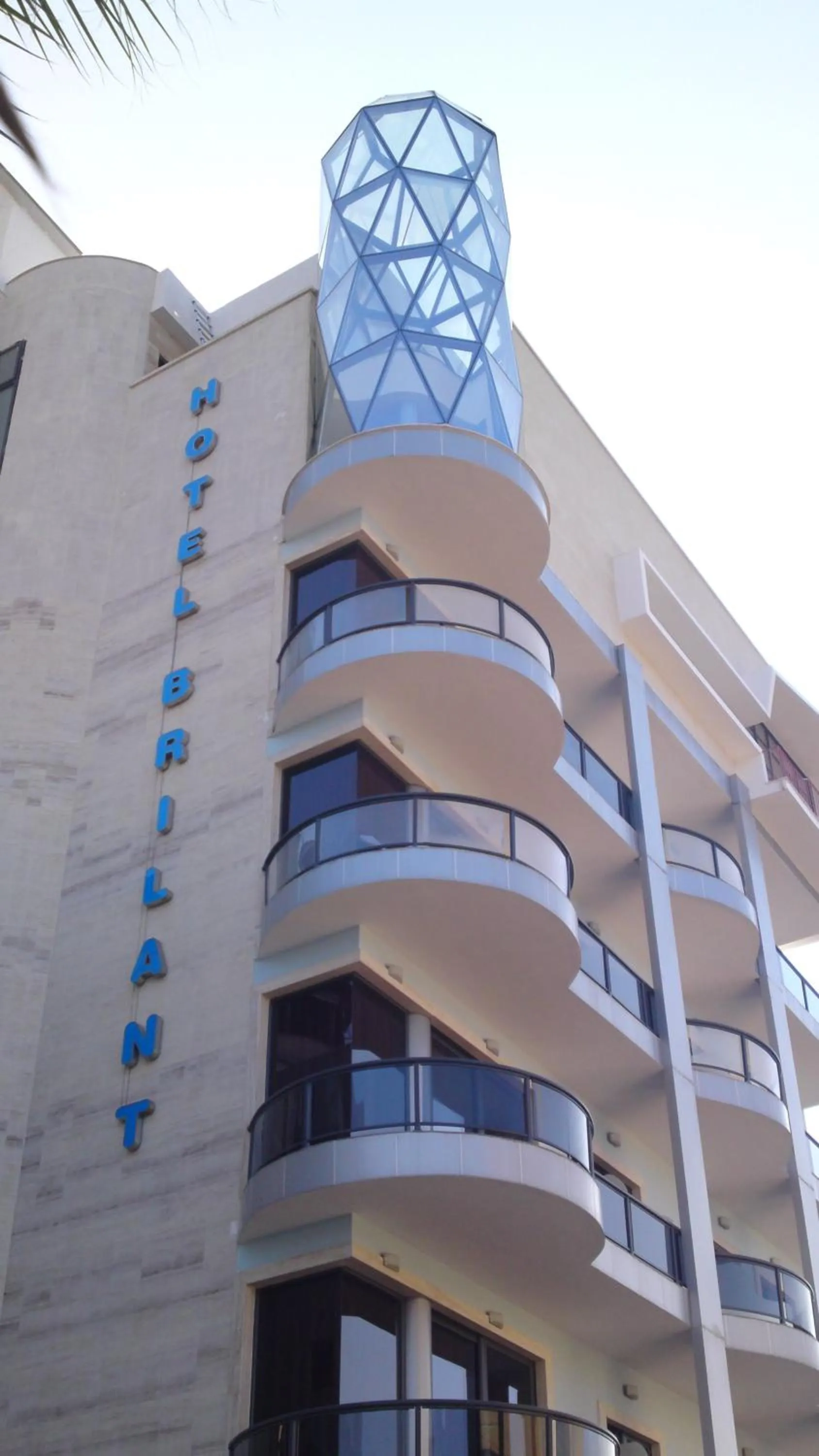 Facade/entrance in Hotel Brilant Saranda
