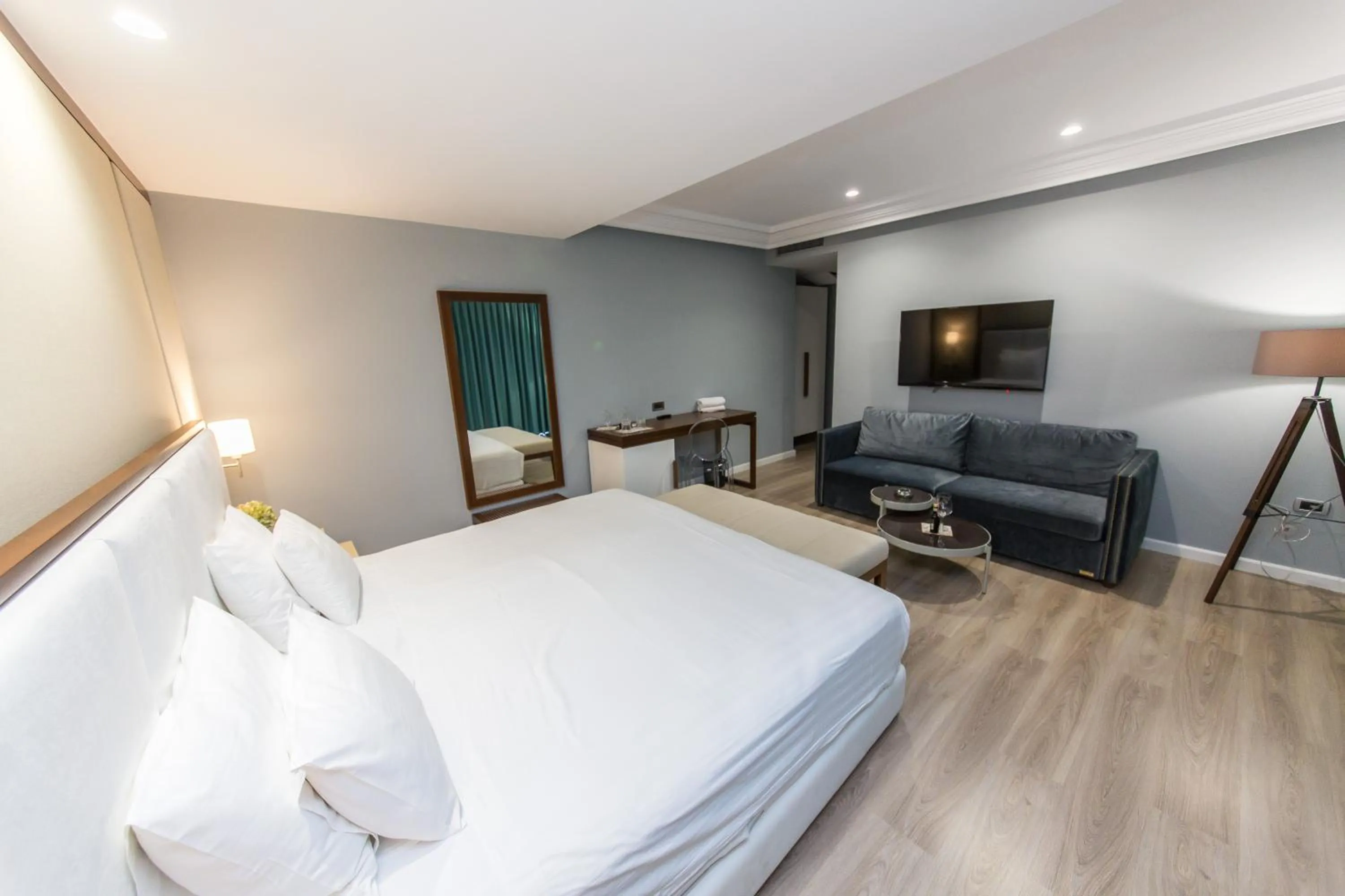 Photo of the whole room, Bed in Hotel Brilant Saranda