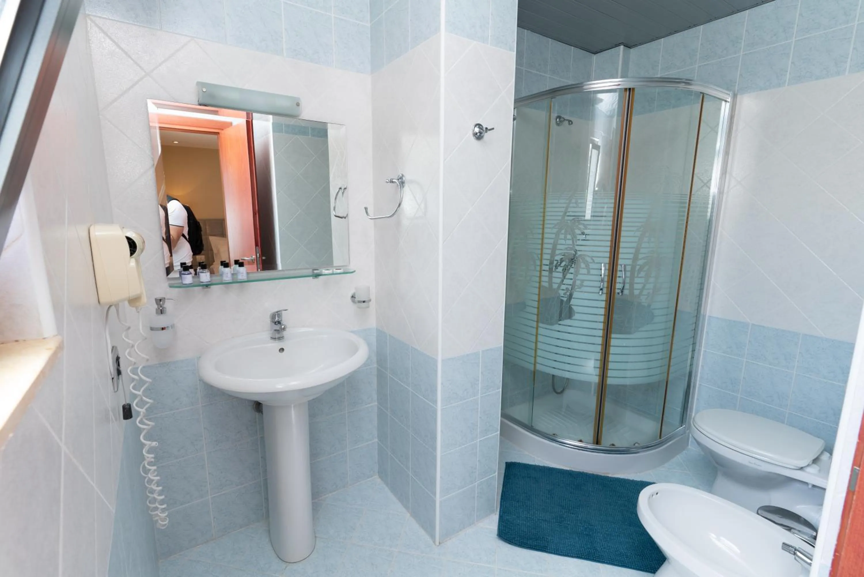 Bathroom in Hotel Brilant Saranda