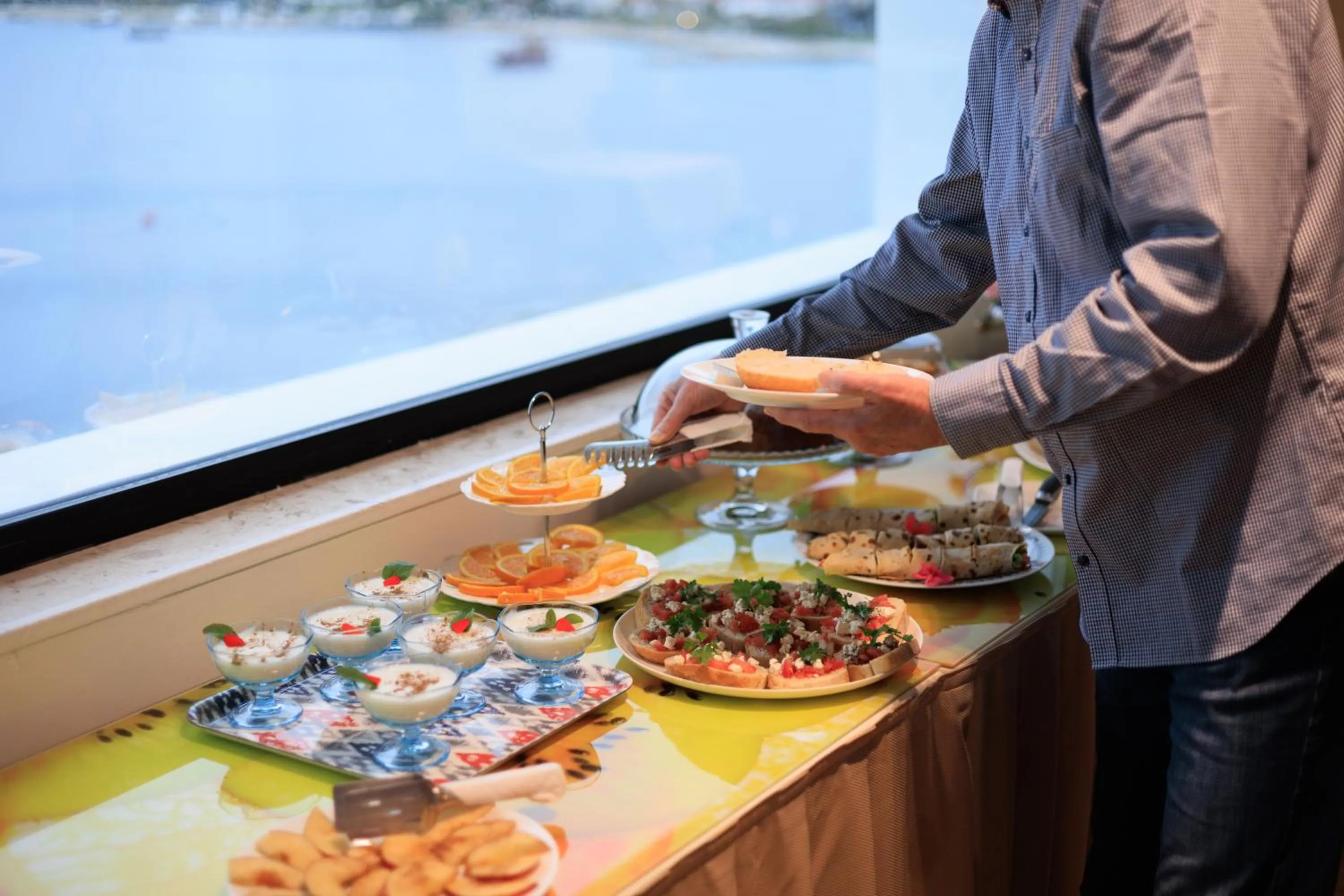 Buffet breakfast in Hotel Brilant Saranda