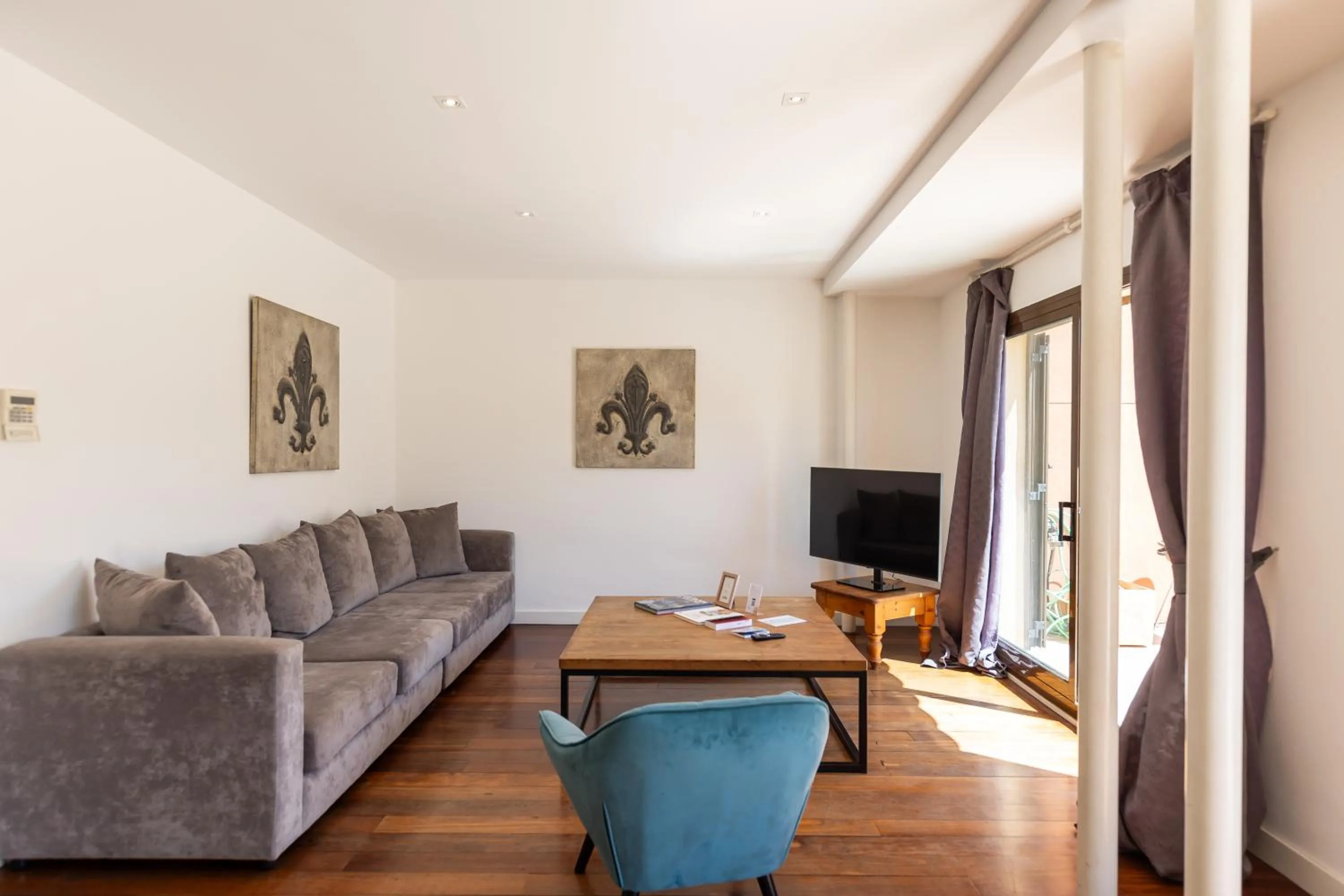 Living room in BCN Apartments 41