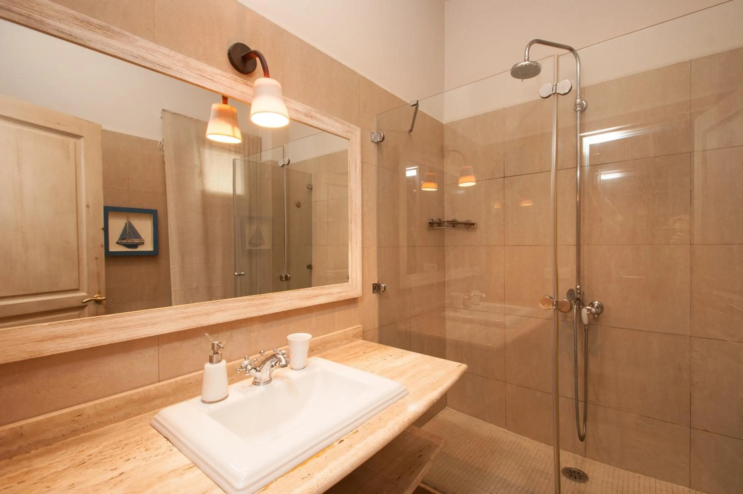 Bathroom in BCN Apartments 41