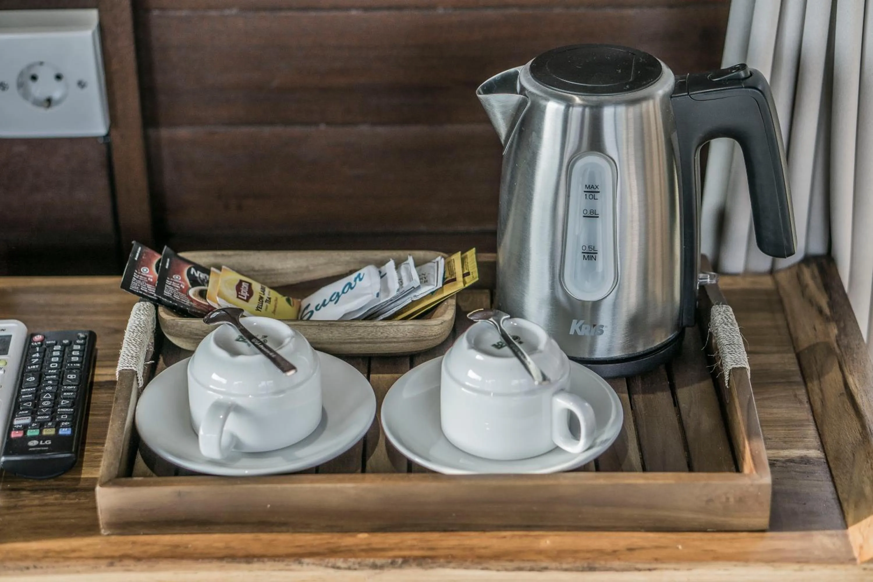 Coffee/tea facilities in Uma Kakul Villas