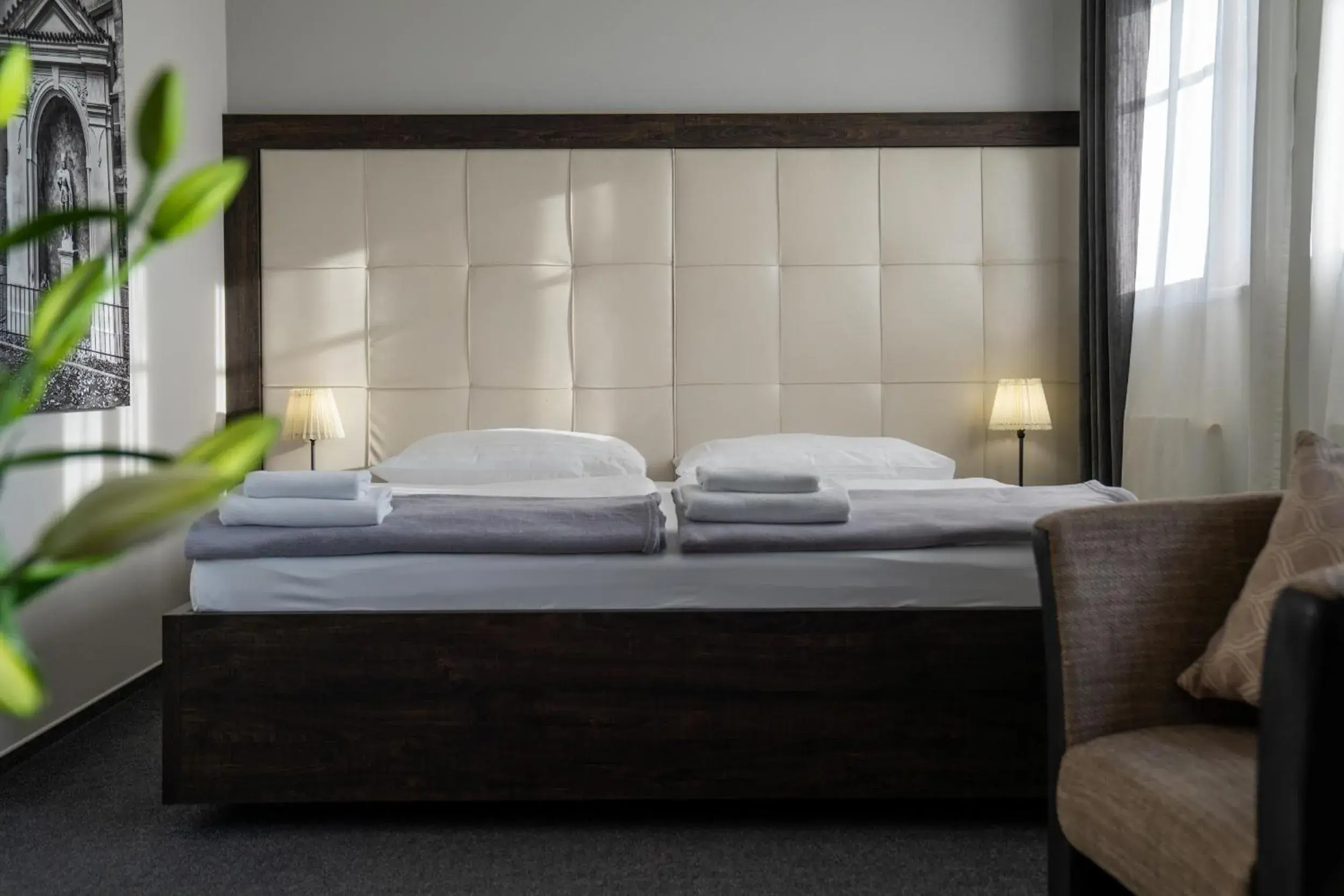 Deluxe Double Room with Extra Bed - single occupancy in Hotel Grunt Deluxe Double Room with Extra Bed - single occupancy in Hotel Grunt