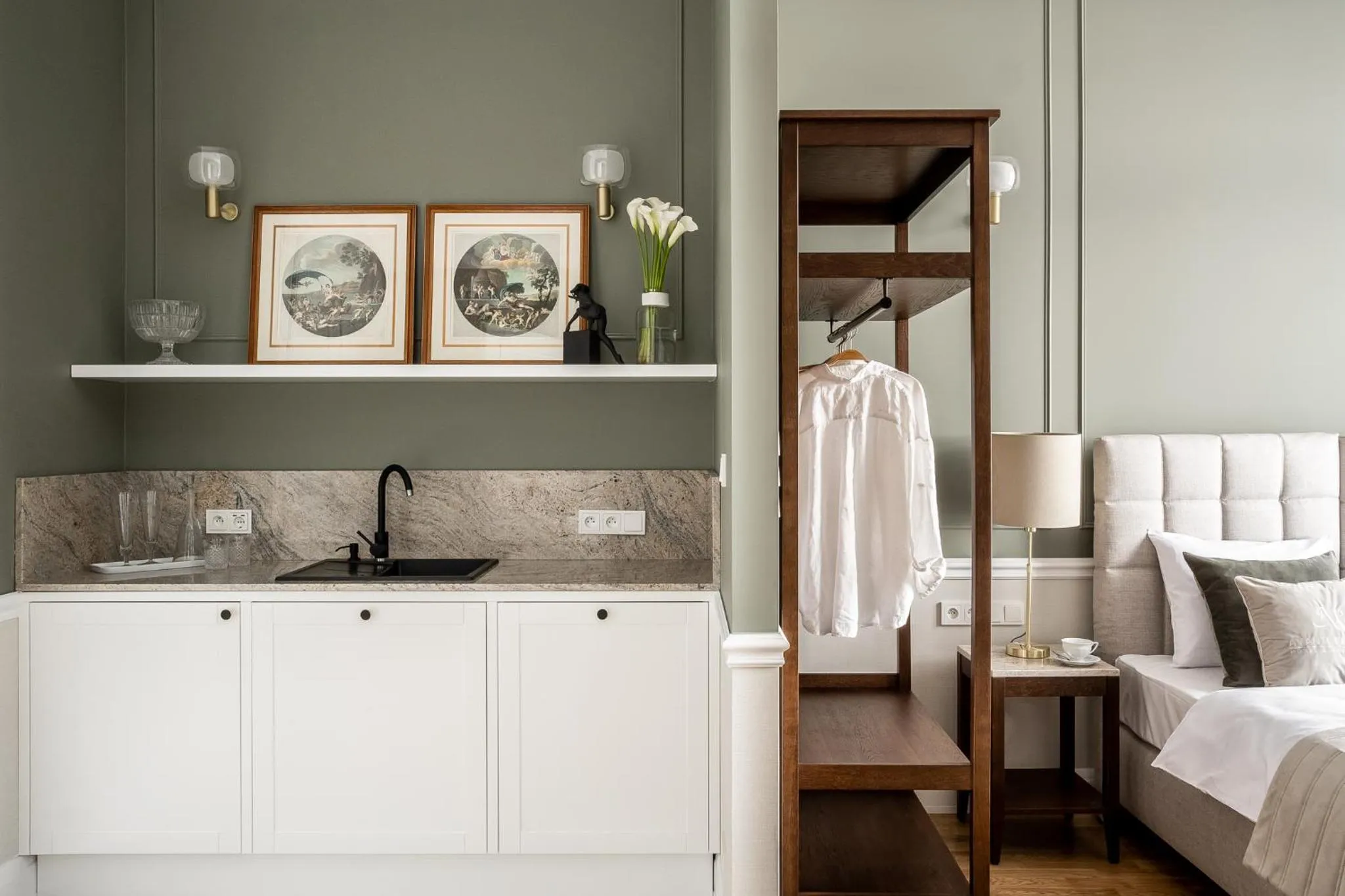 kitchen, Bed in Avanti Palazzo