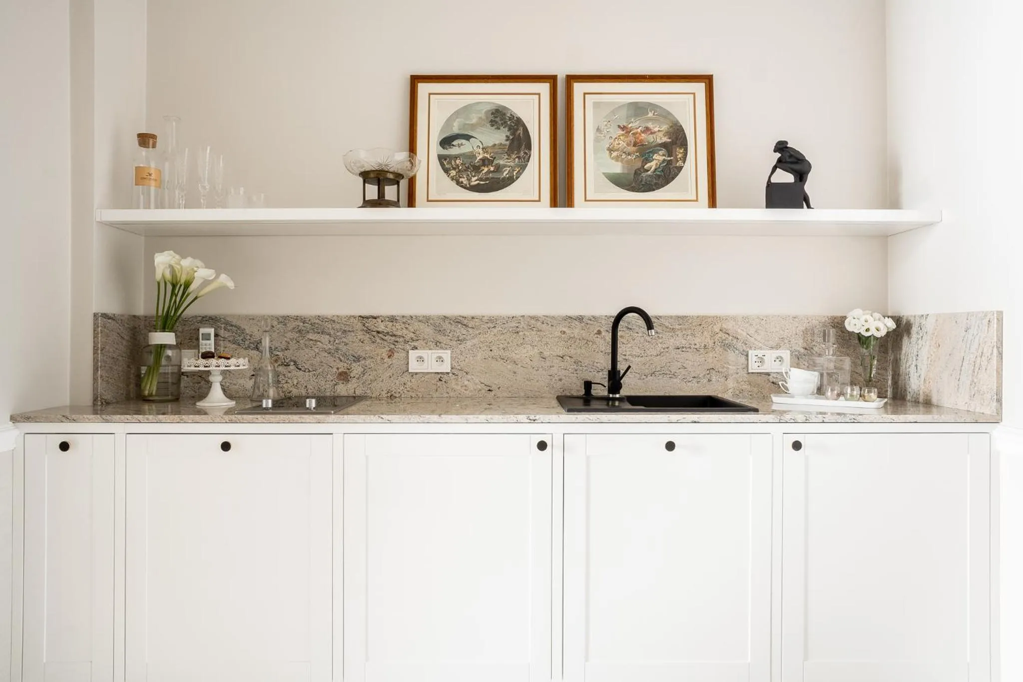 kitchen in Avanti Palazzo