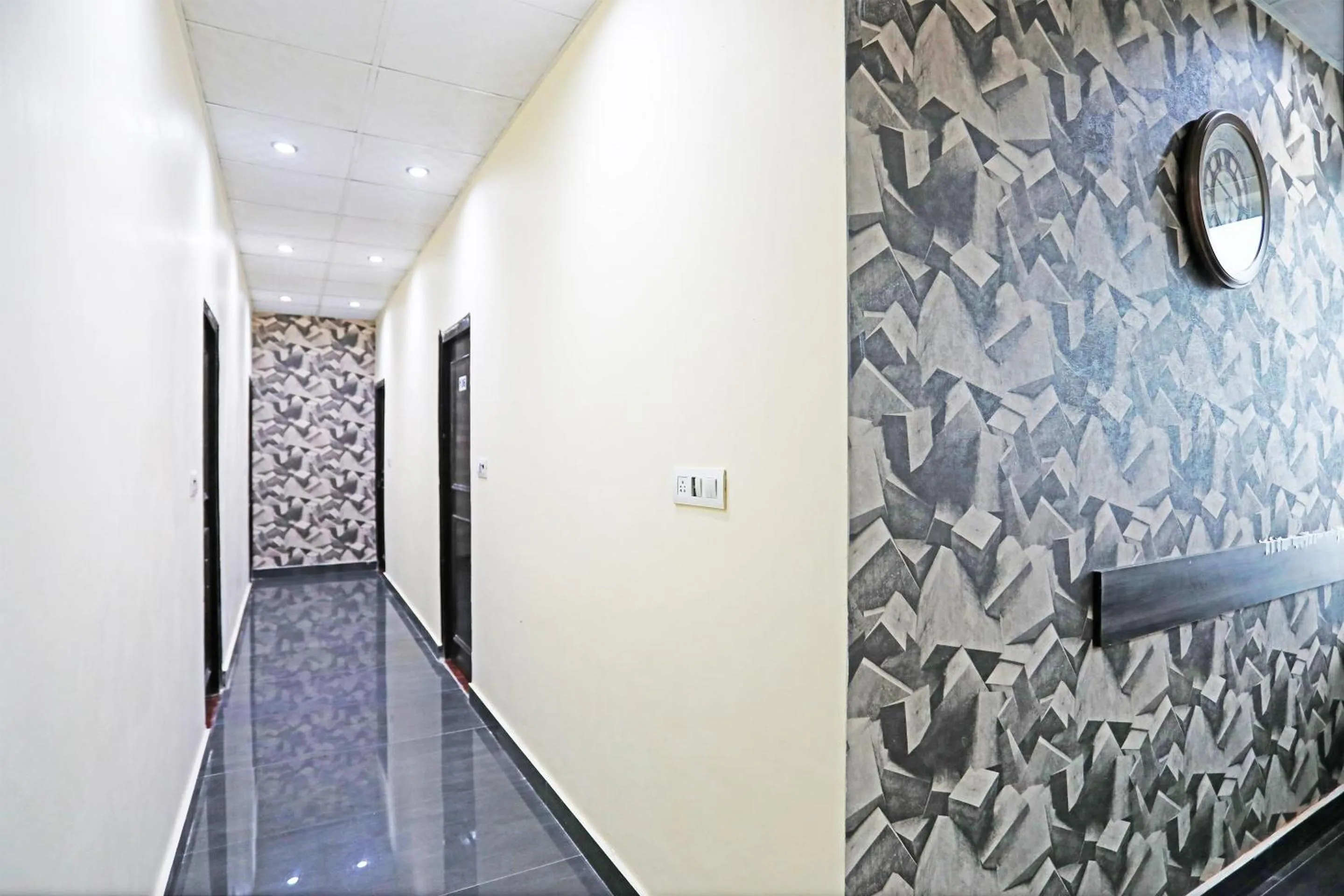 Lobby or reception in Hotel O Platinum Inn