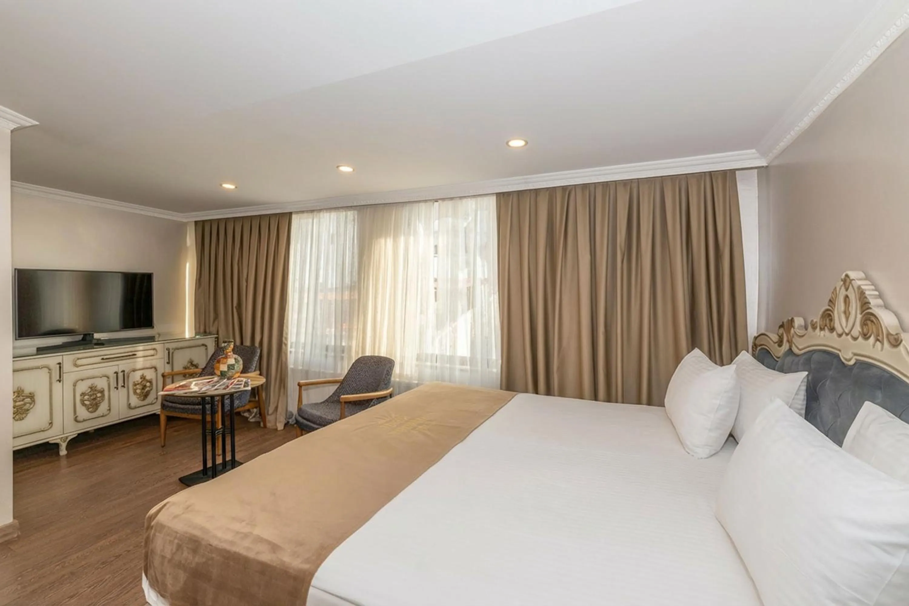 Bed in Almadina Hotel Istanbul