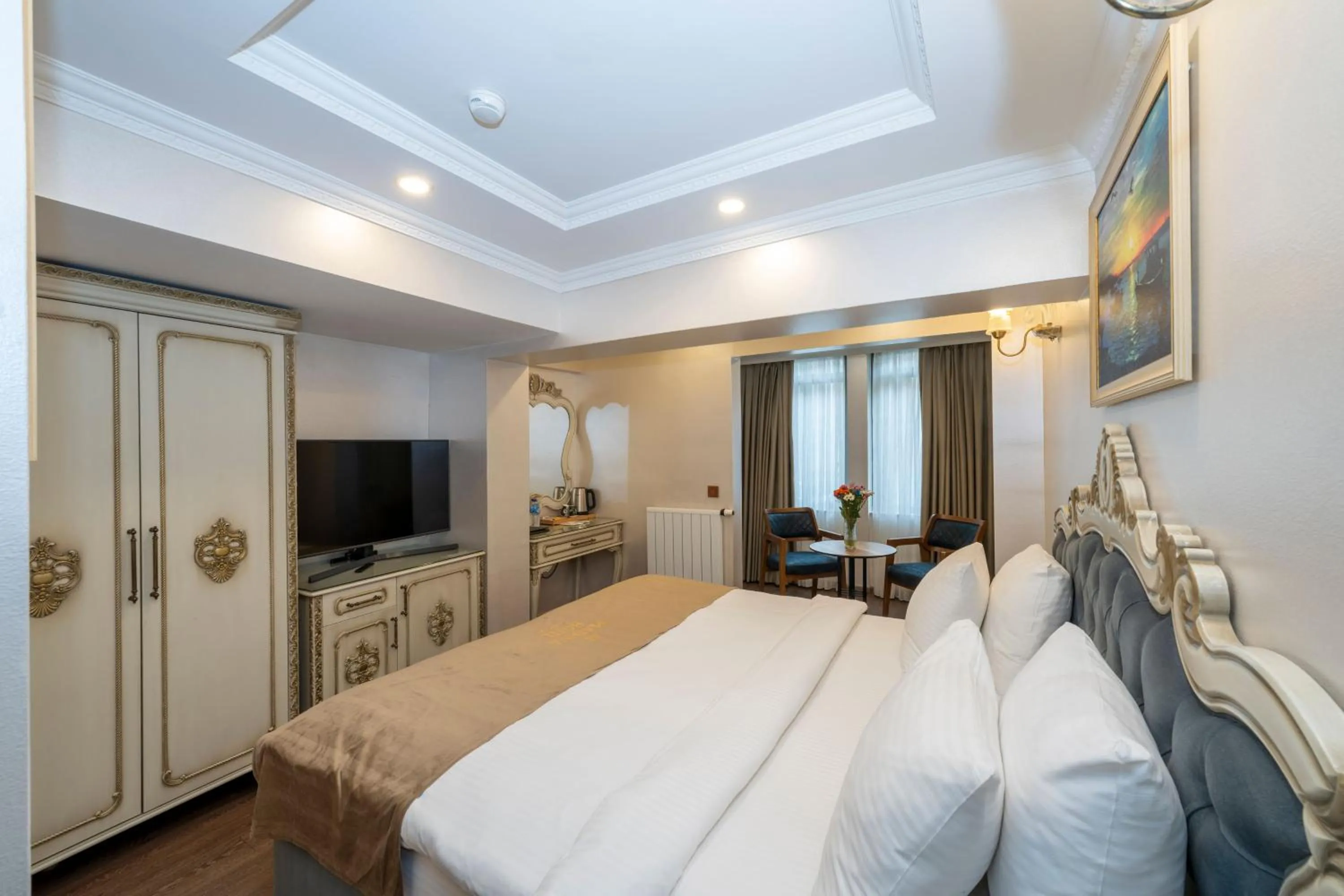 Bedroom, Bed in Almadina Hotel Istanbul