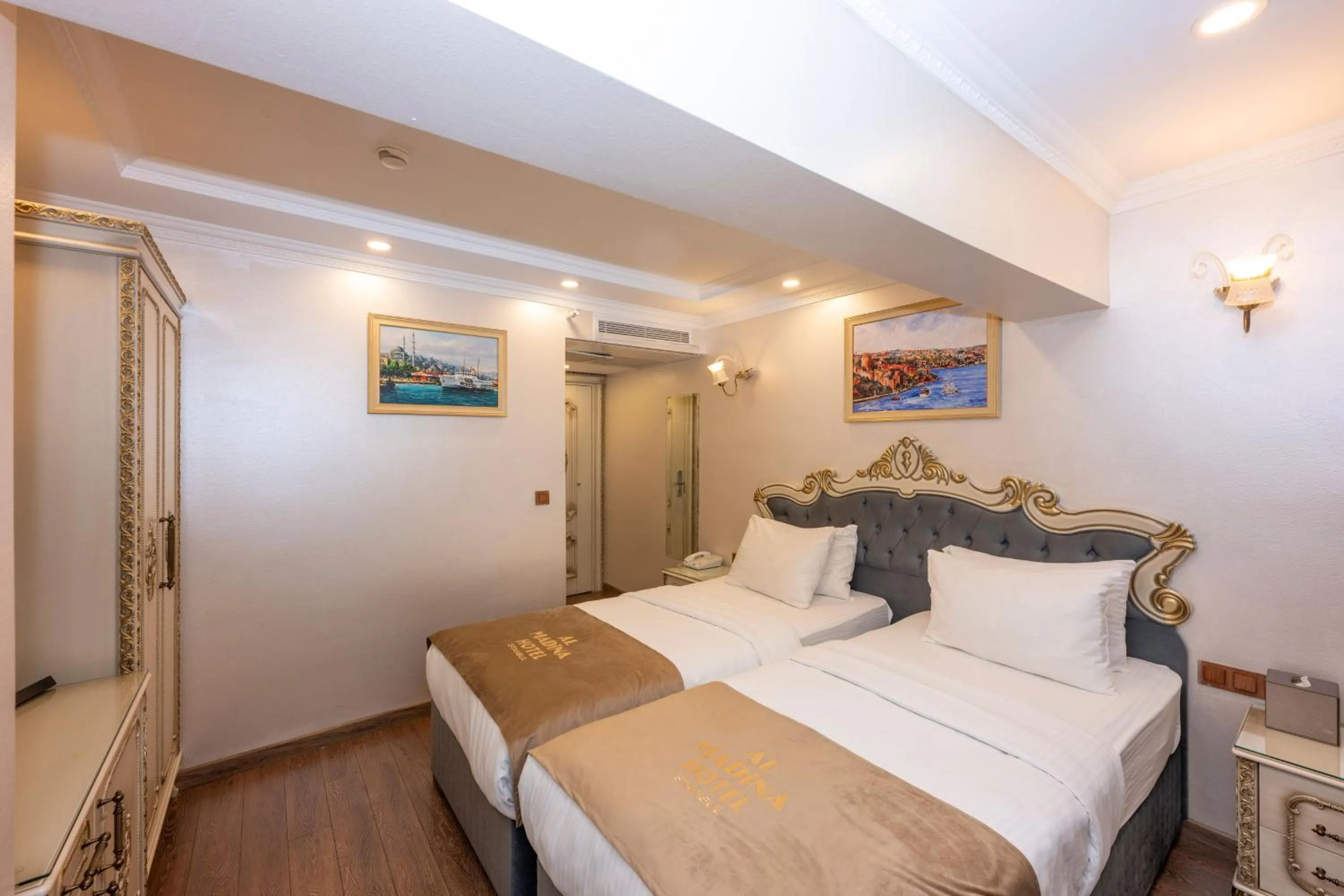 Photo of the whole room, Bed in Almadina Hotel Istanbul