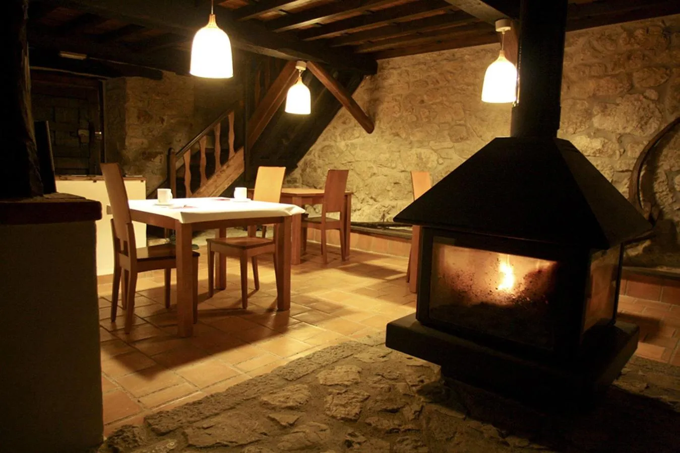 Restaurant/places to eat in Hotel Rural Llerau