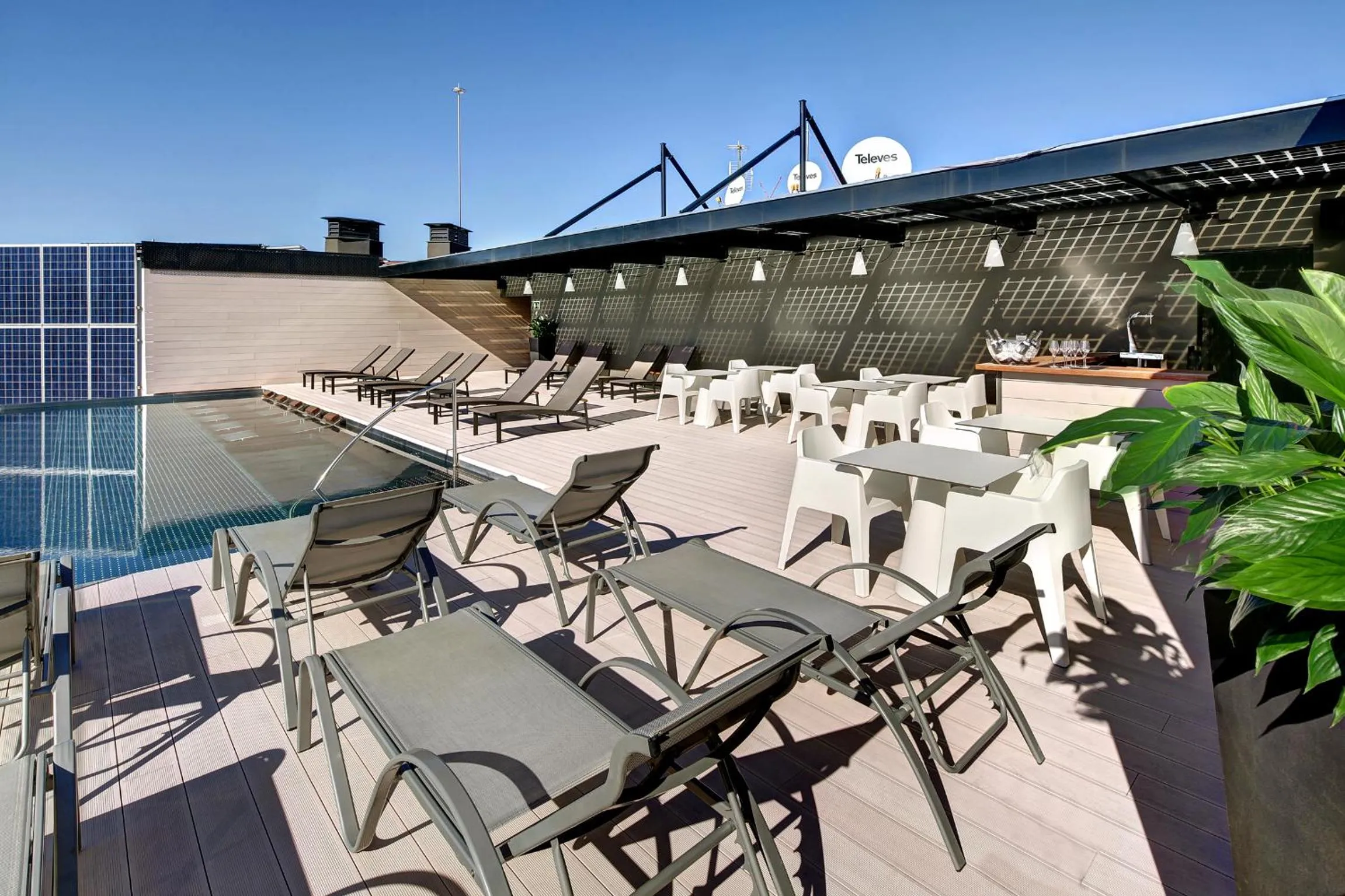 Solarium in Olivia Balmes Hotel