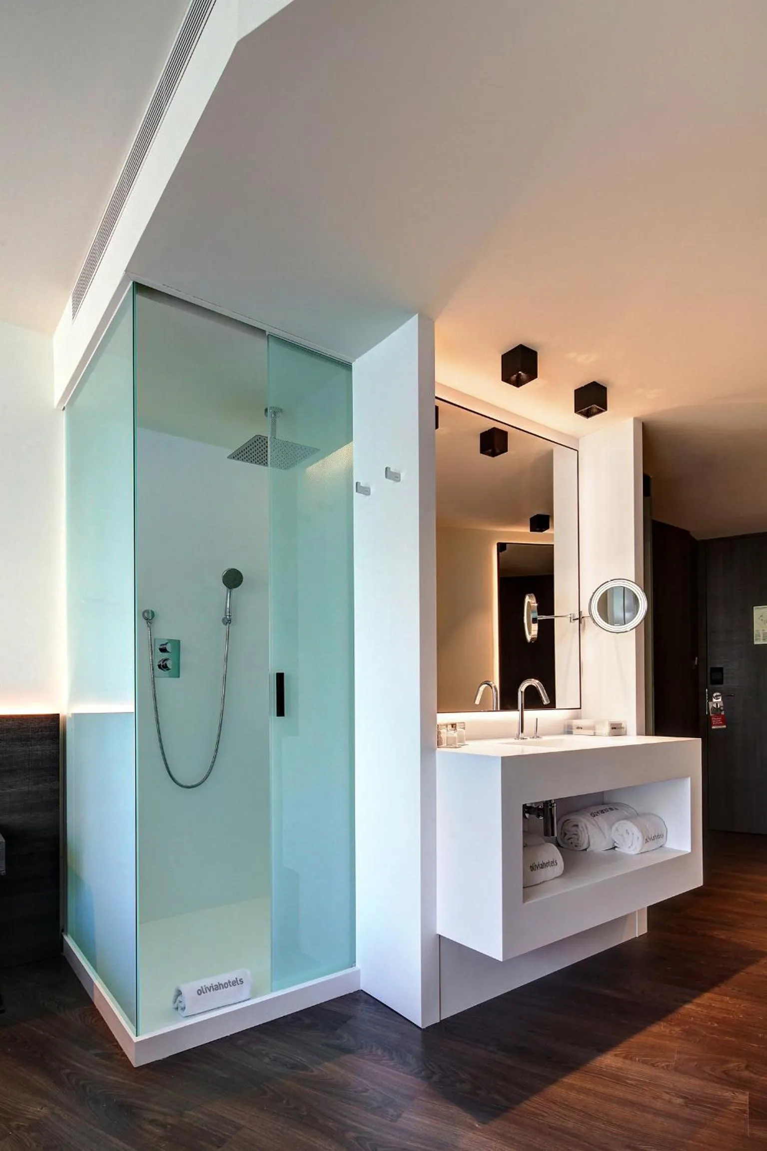 Toilet in Olivia Balmes Hotel