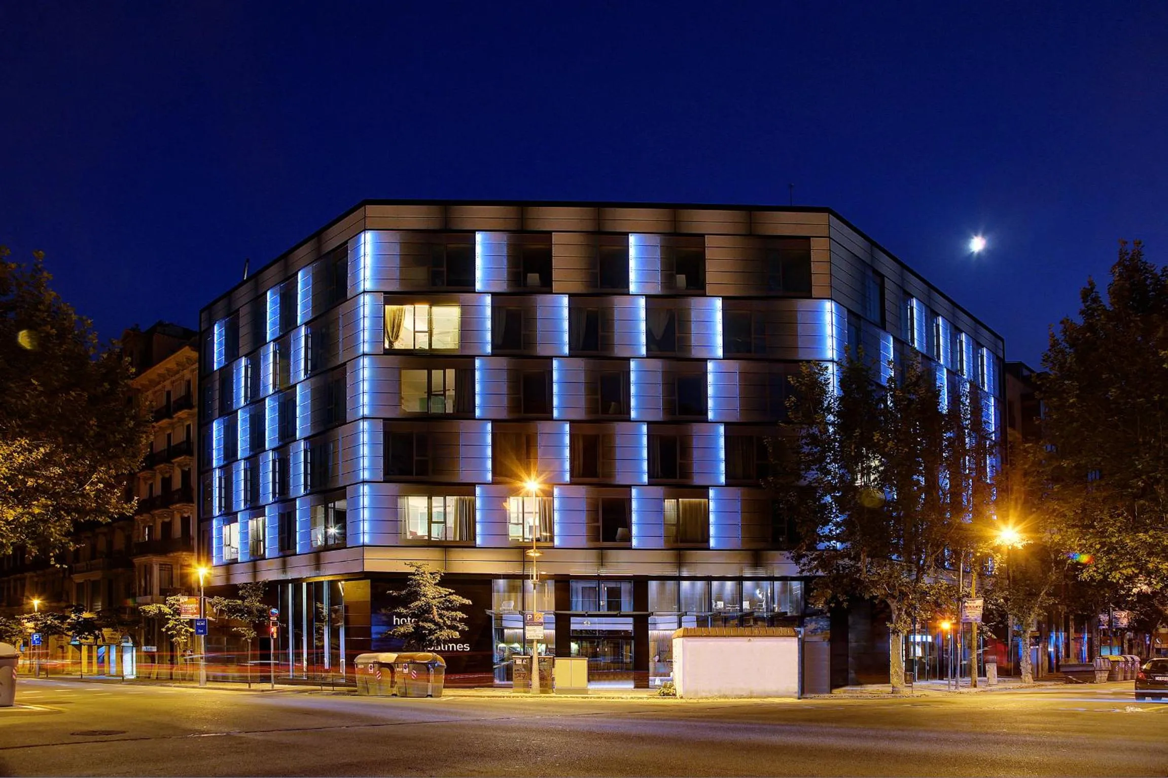 Facade/entrance in Olivia Balmes Hotel