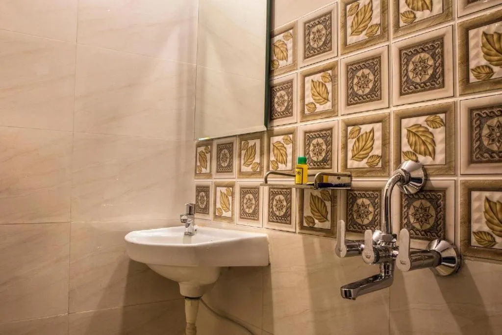 Hotel Embassy Grand Near US Embassy BKC Mumbai