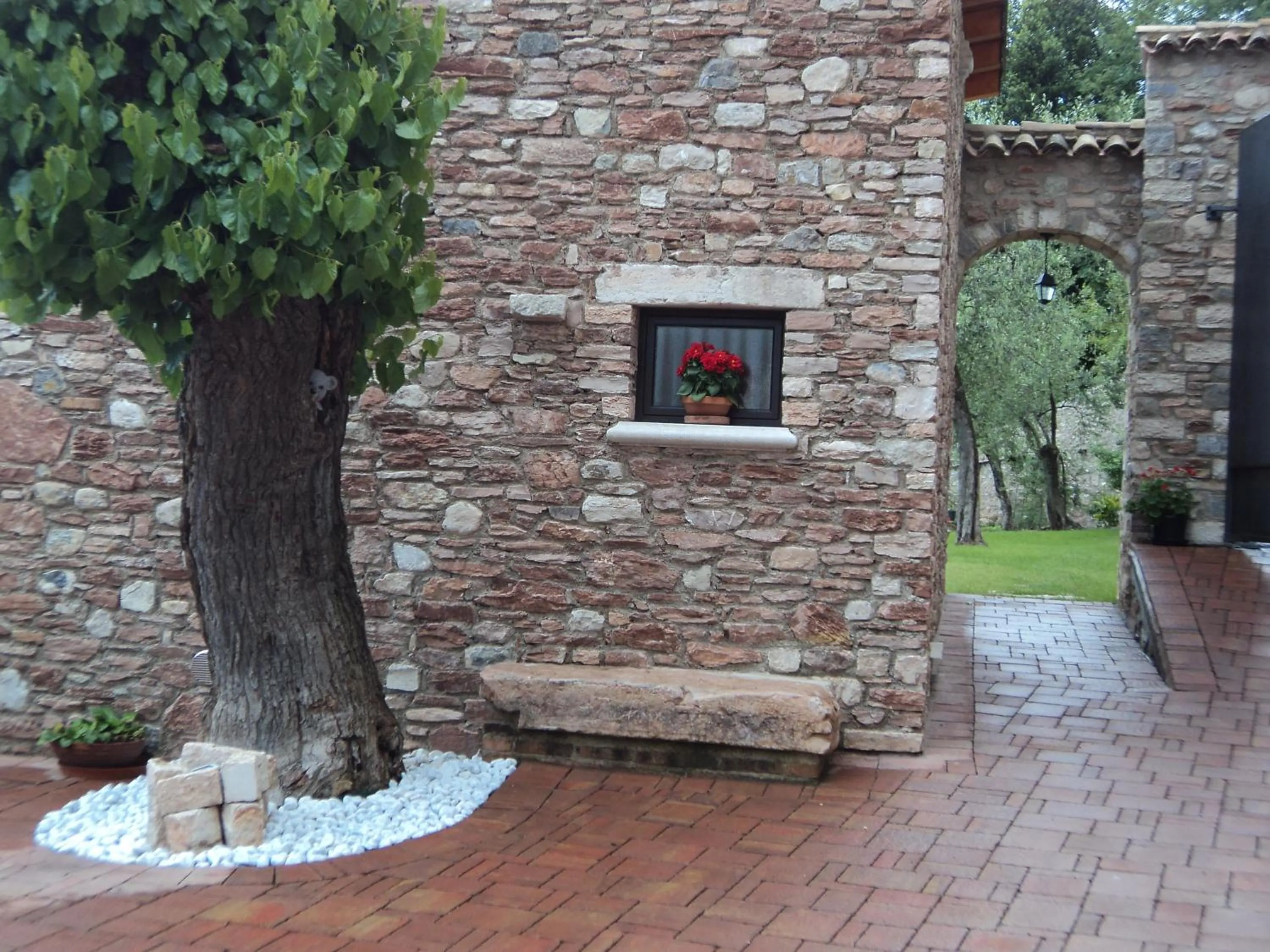 Decorative detail in Bed & Breakfast Giardini di Corte