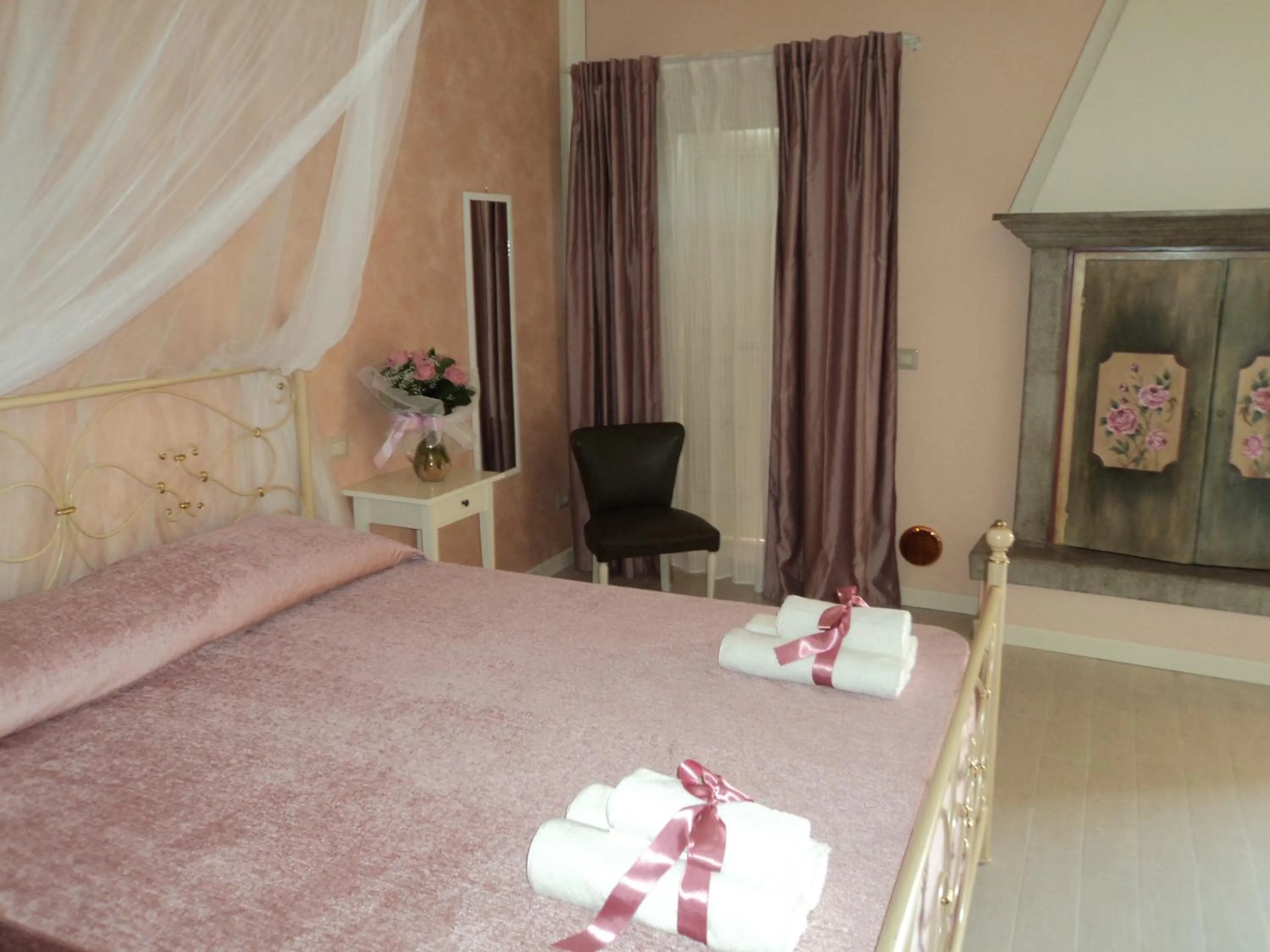 Bathroom, Bed in Bed & Breakfast Giardini di Corte