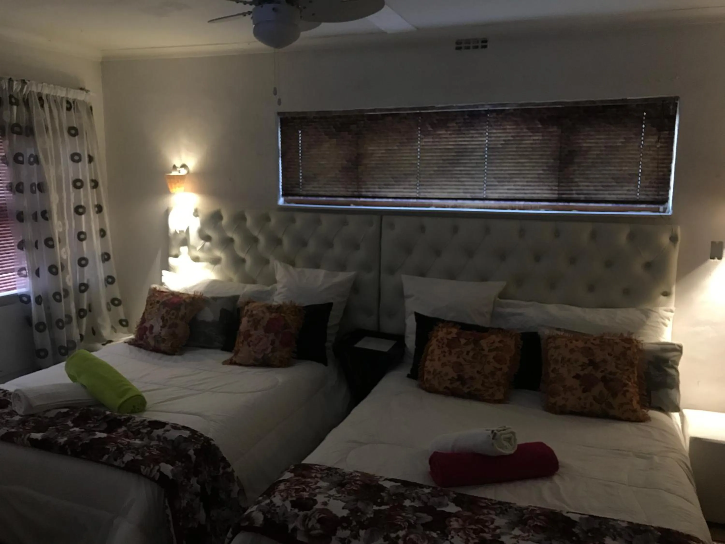 Bed in Turning Point Bed & Breakfast