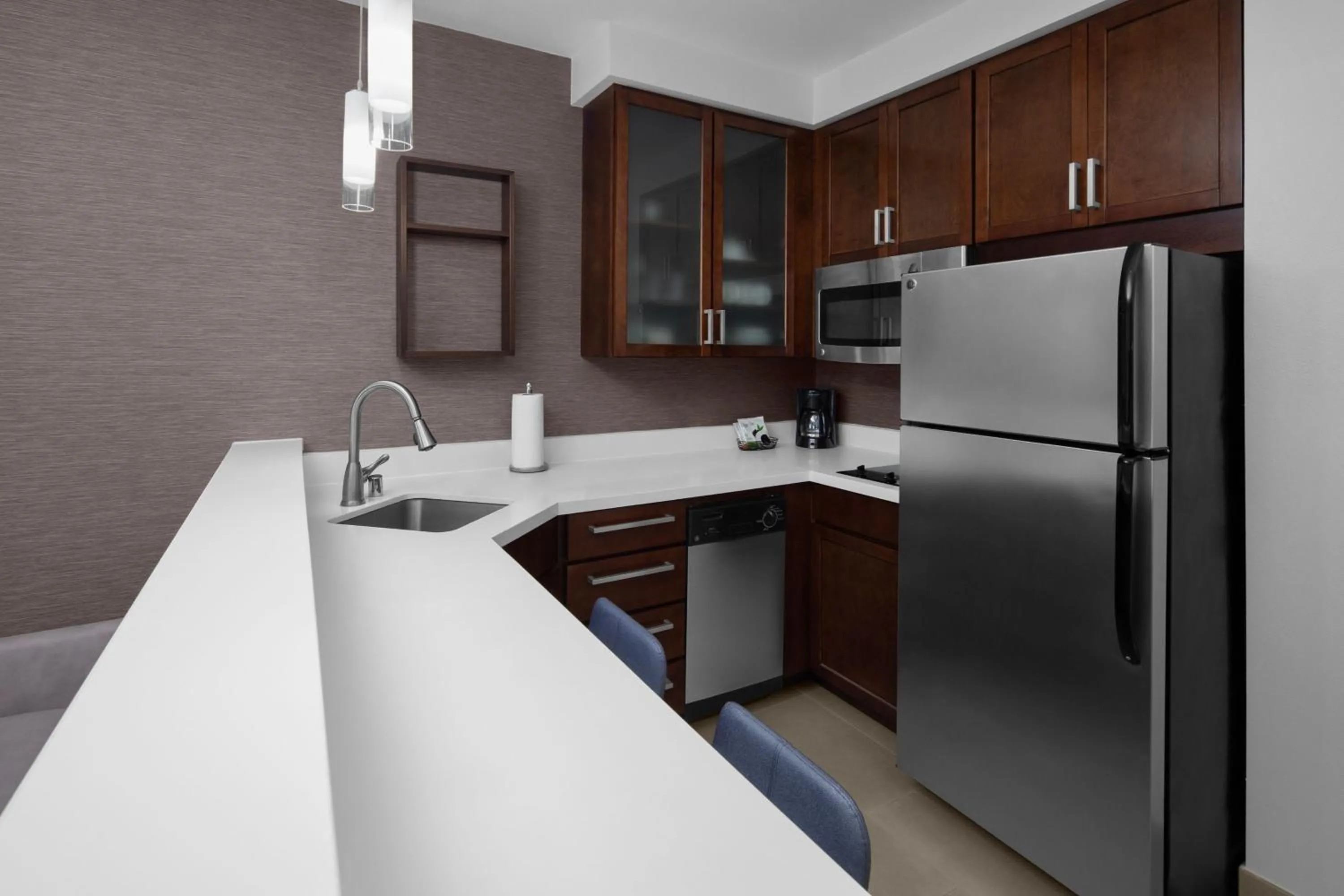 Kitchen or kitchenette in Residence Inn by Marriott Tustin Orange County