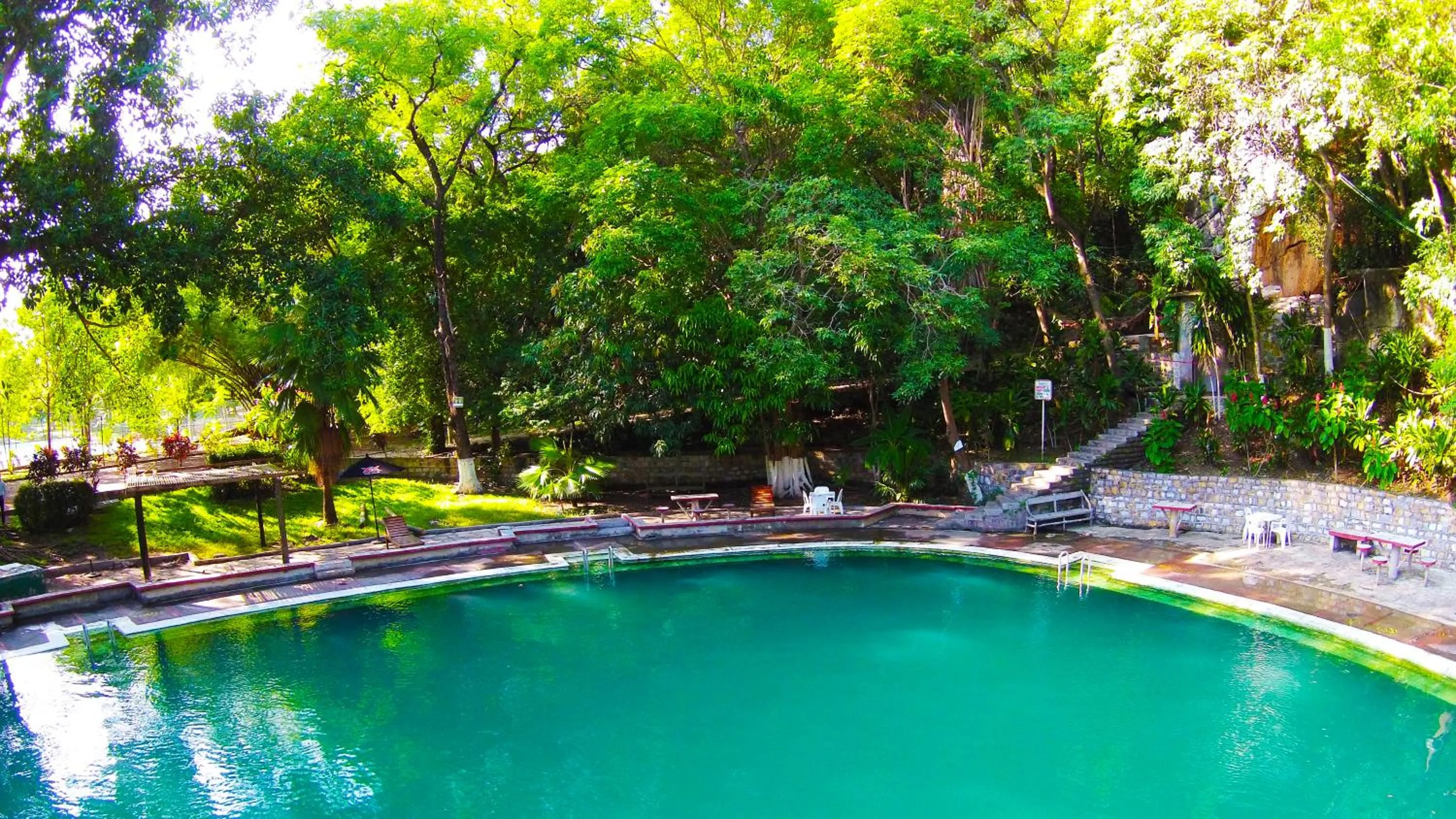 Day, Swimming Pool in Hotel SPA Taninul