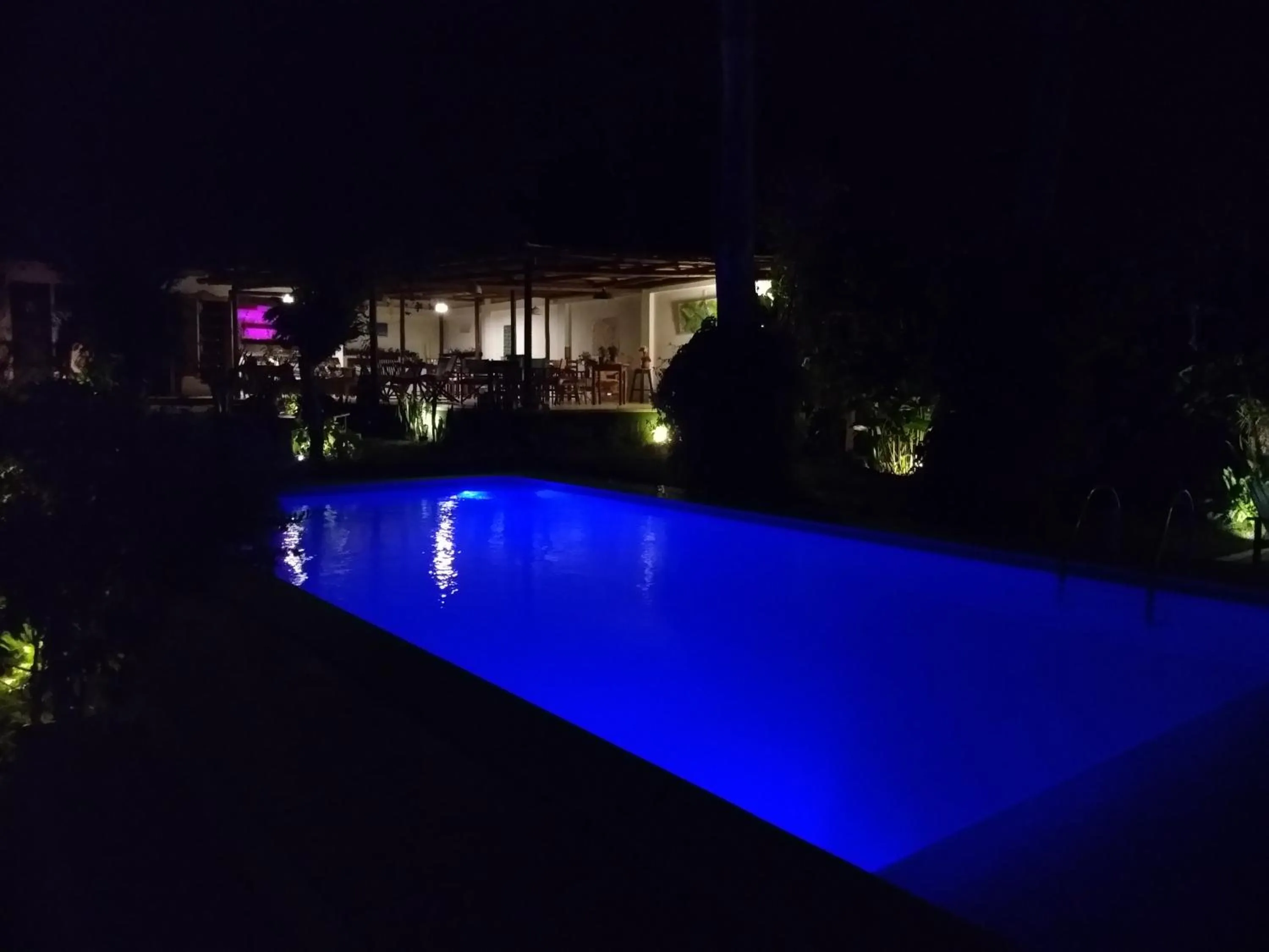 Restaurant/places to eat in Pousada Mar à Vista