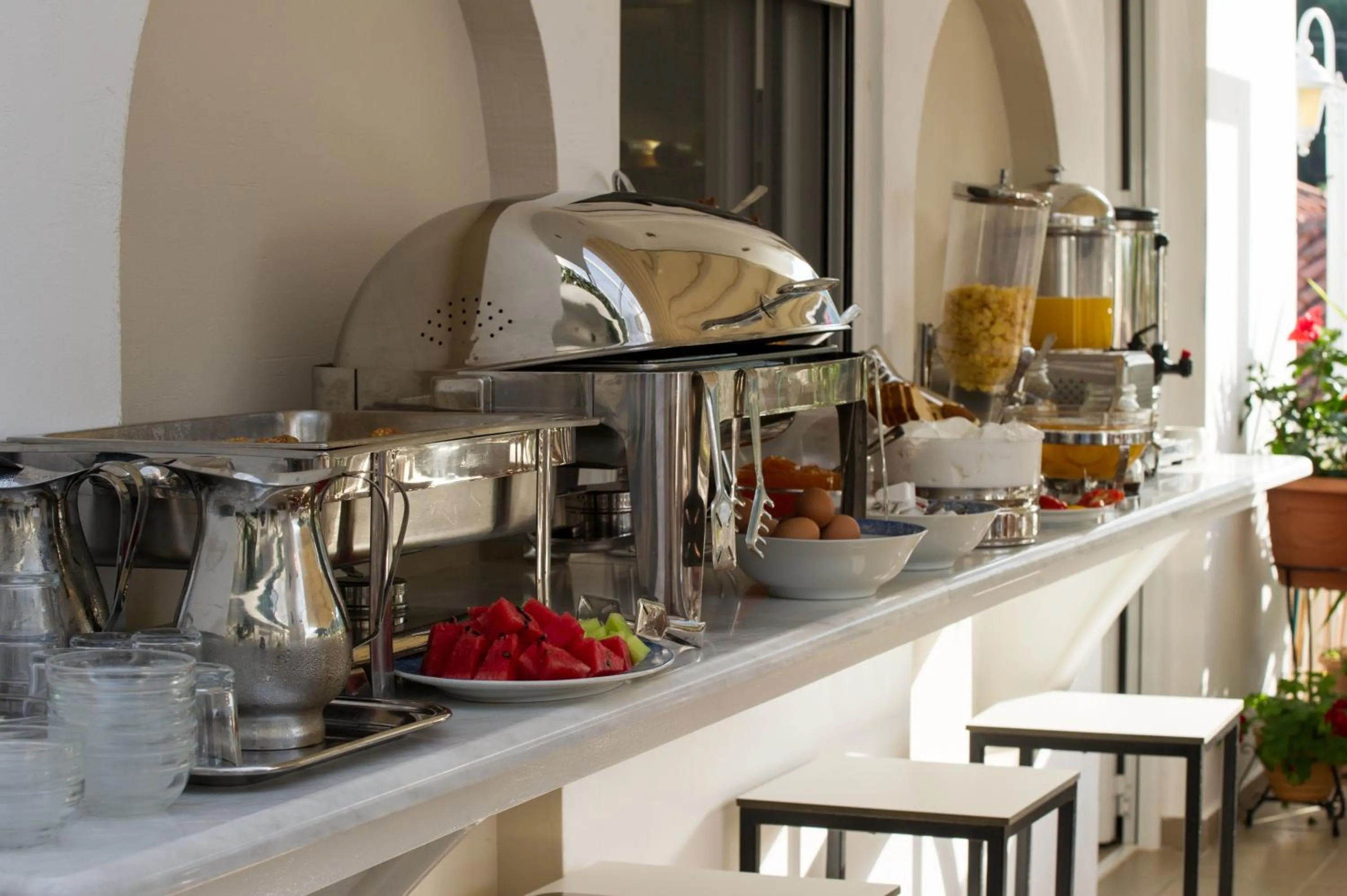 Buffet breakfast in Olympic Hotel