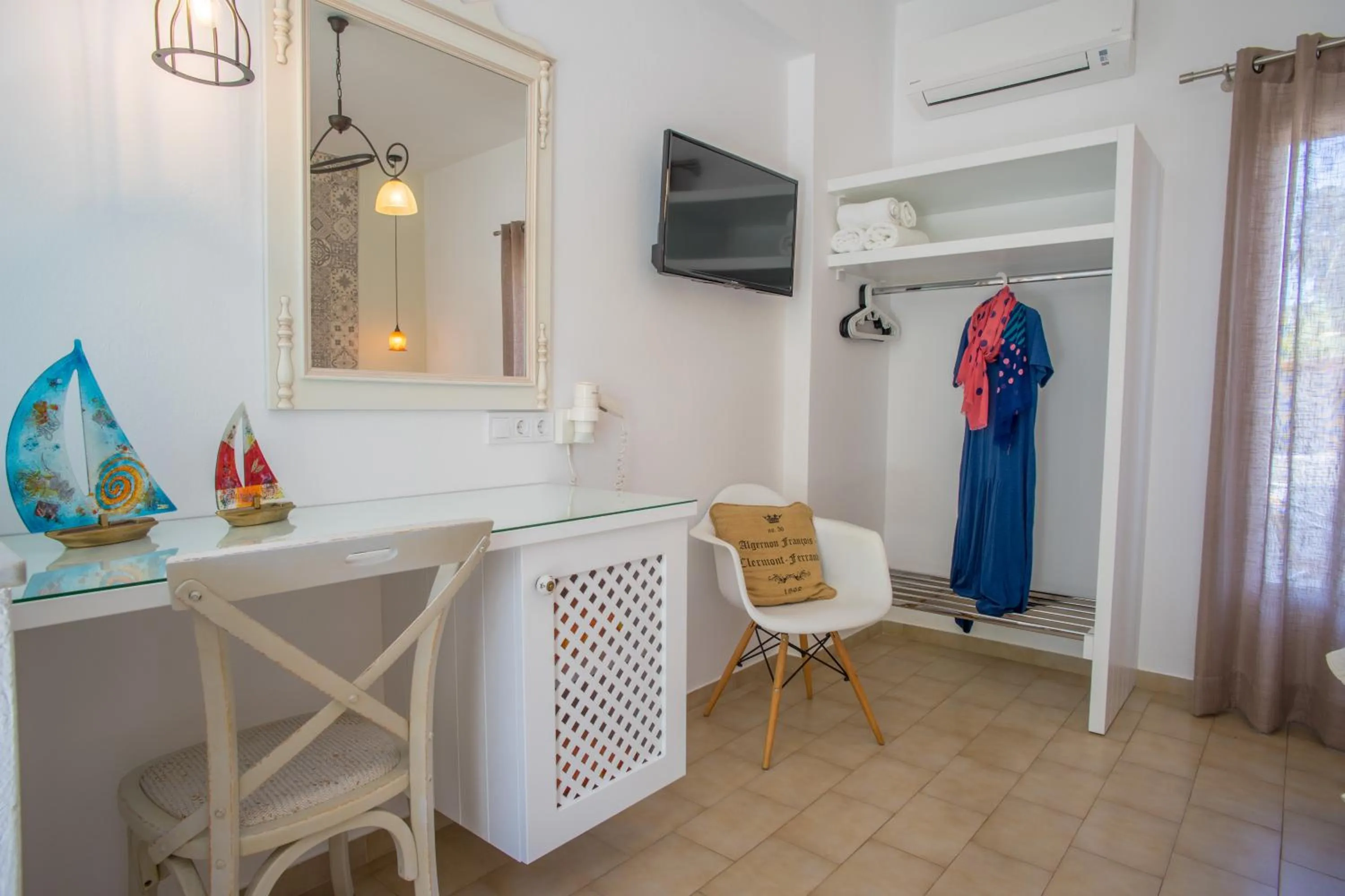 TV and multimedia in Cyclades Studios