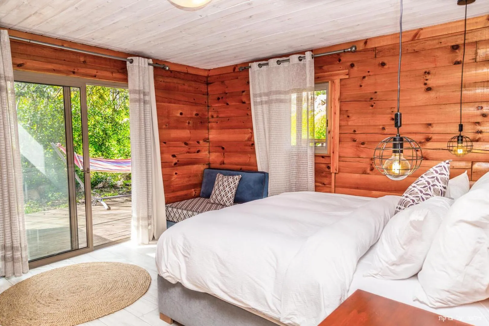 Bedroom, Bed in Vibe Naftali Estate