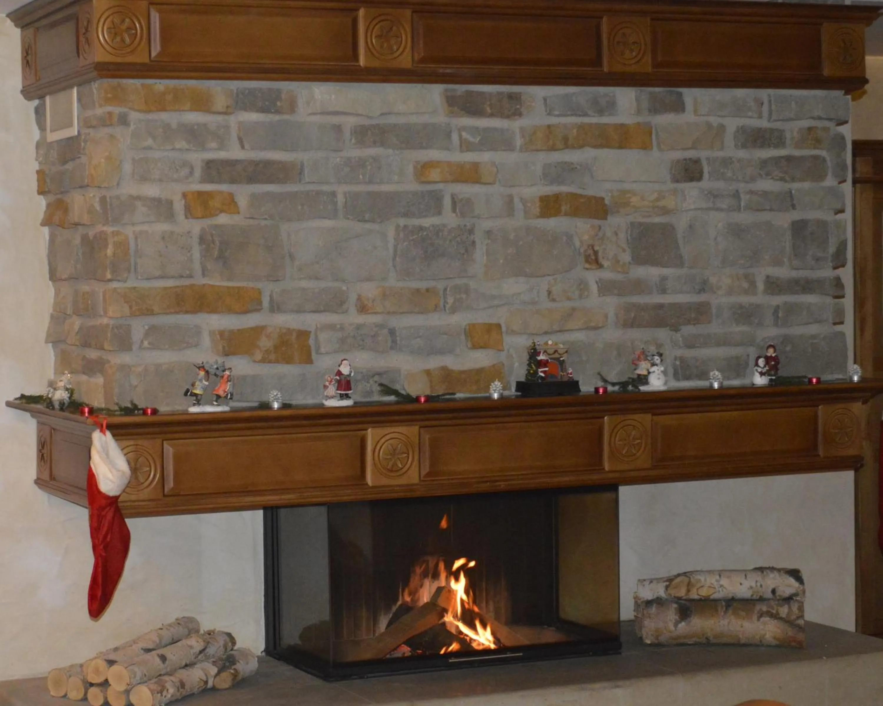 Restaurant/places to eat in Domeniul Dornei