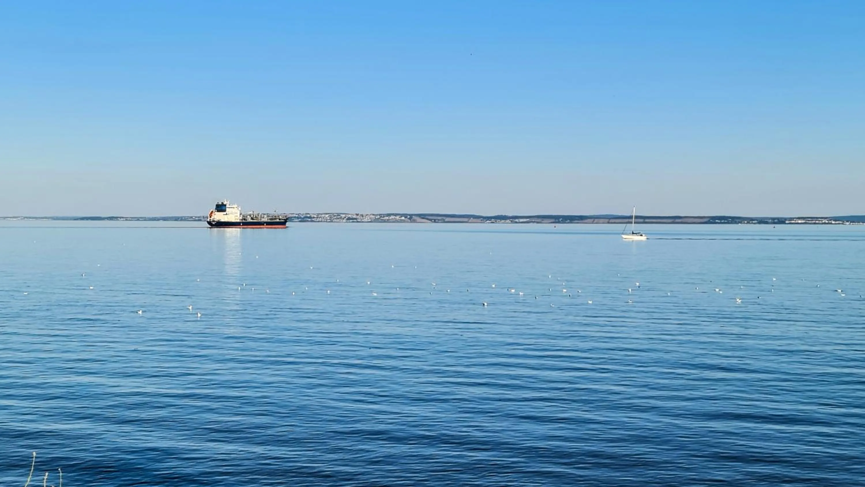Sea view in The West Usk Lighthouse Lightkeepers Lodge