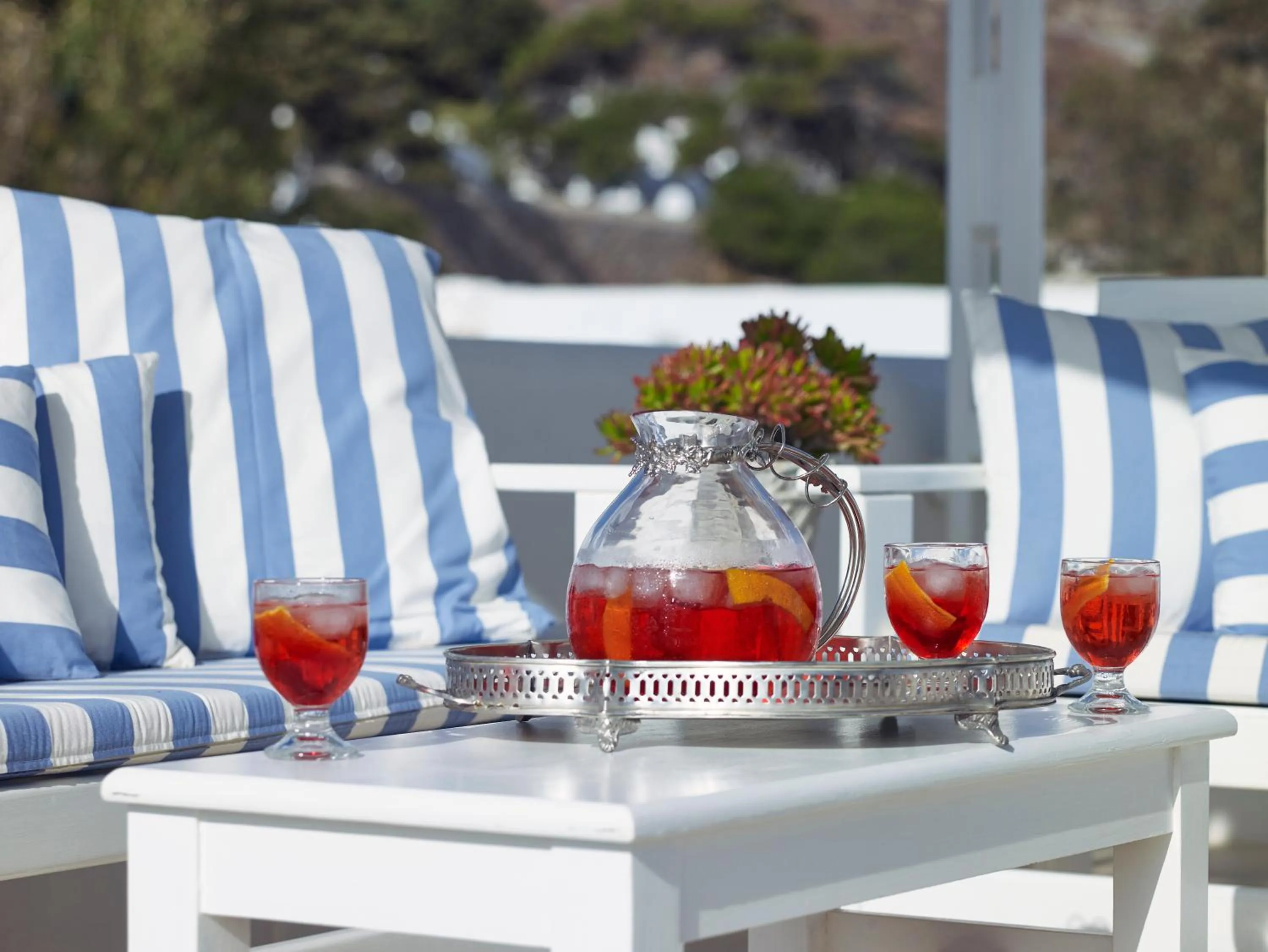 Folegandros Apartments