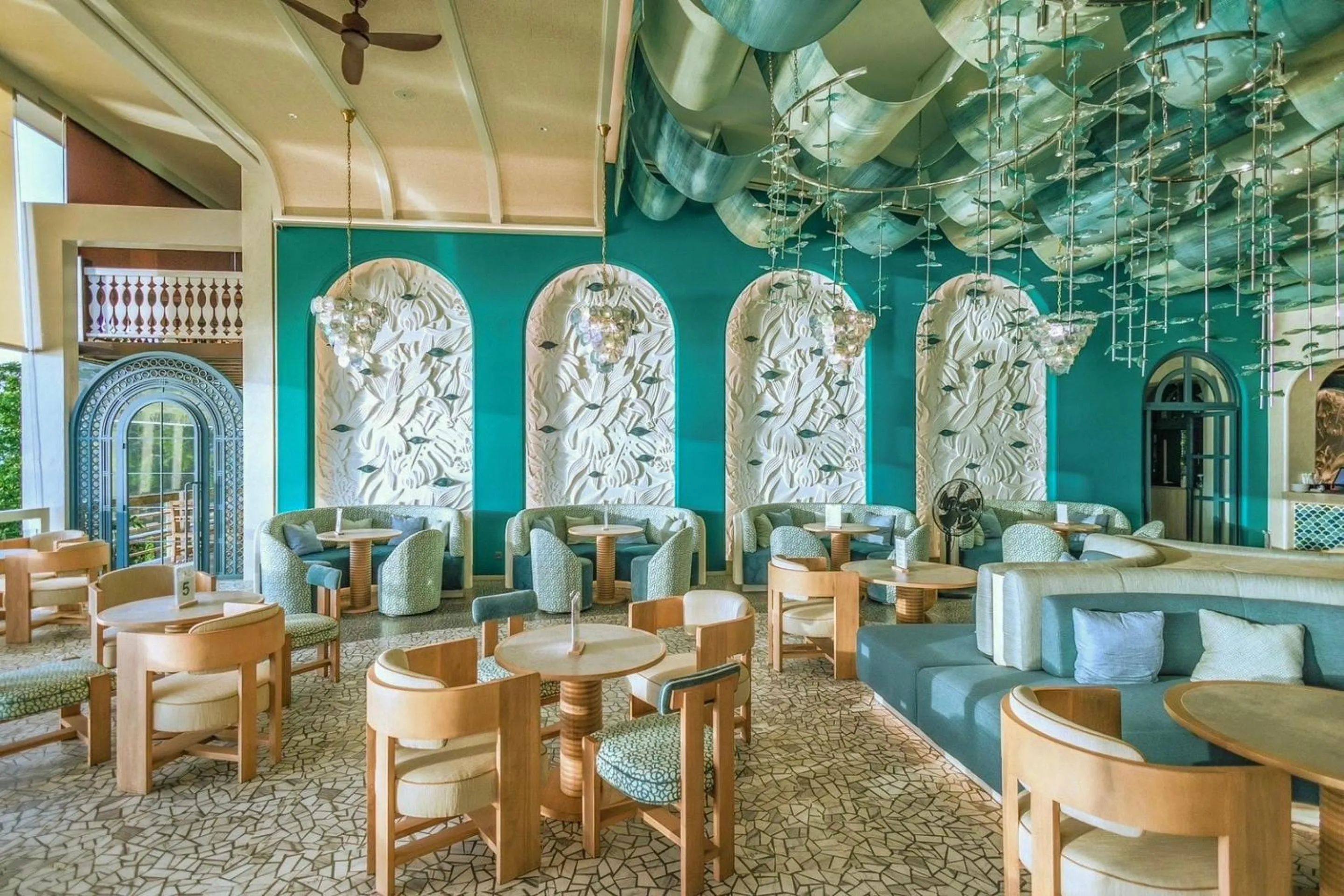 Restaurant/places to eat in SYLVAN Koh Chang