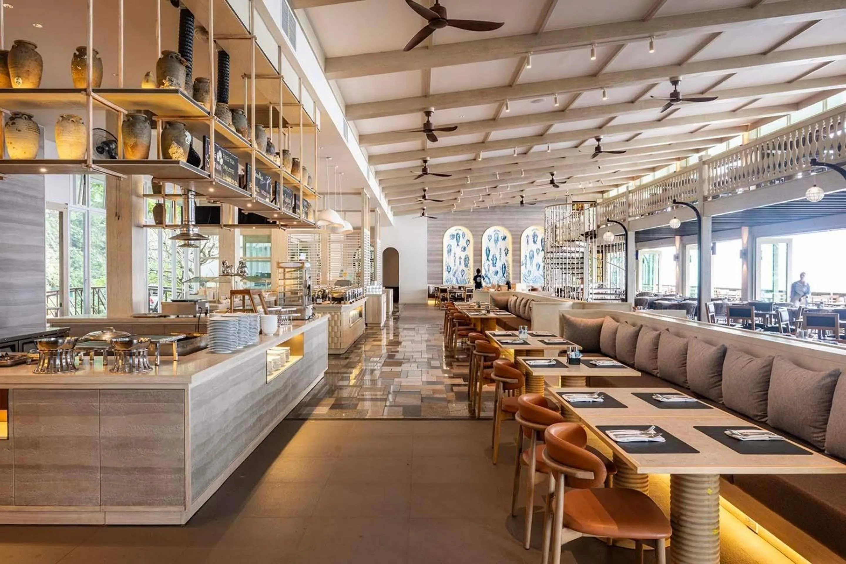 Restaurant/places to eat in SYLVAN Koh Chang