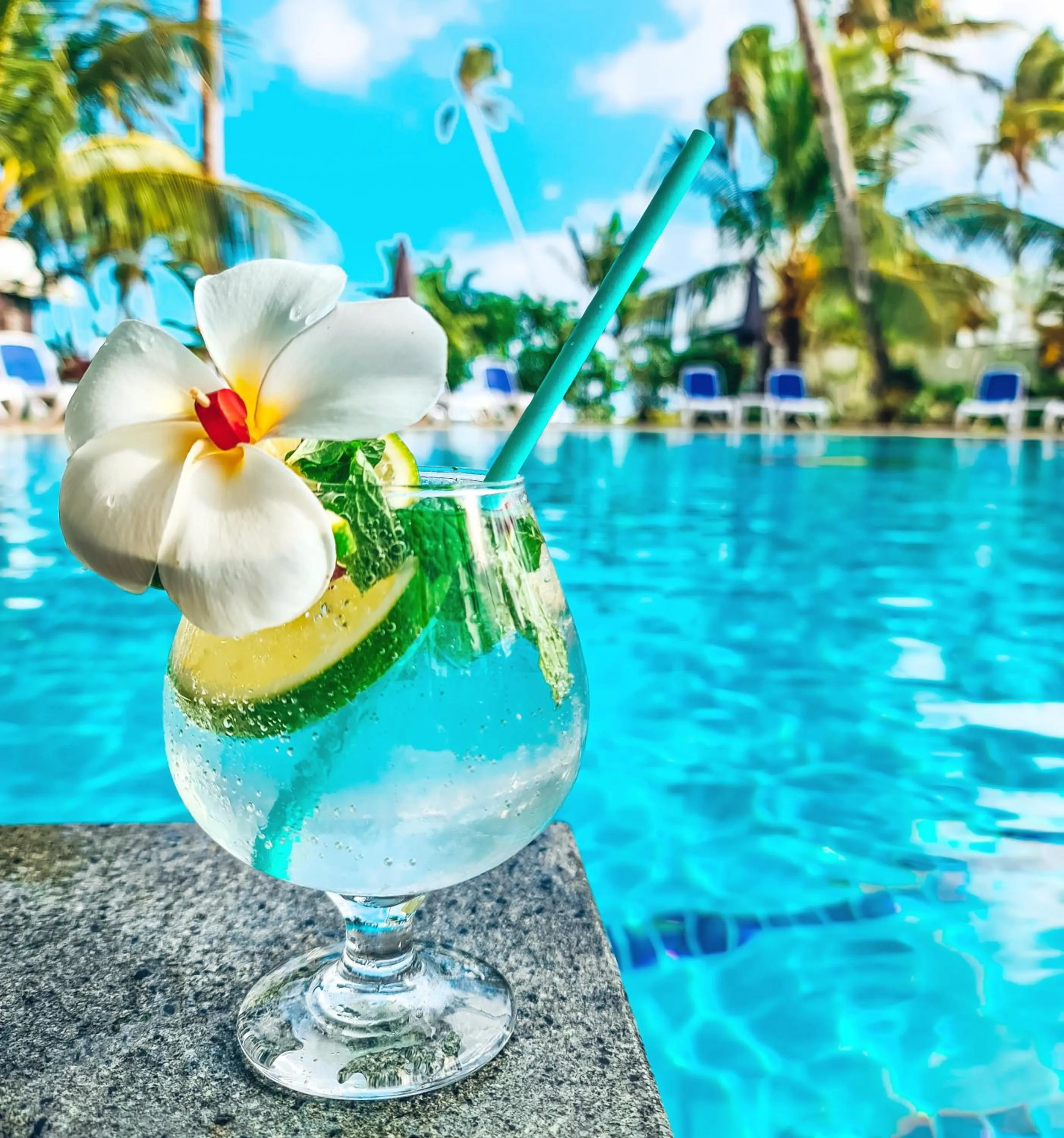 Swimming pool in Saletoga Sands Resort & Spa