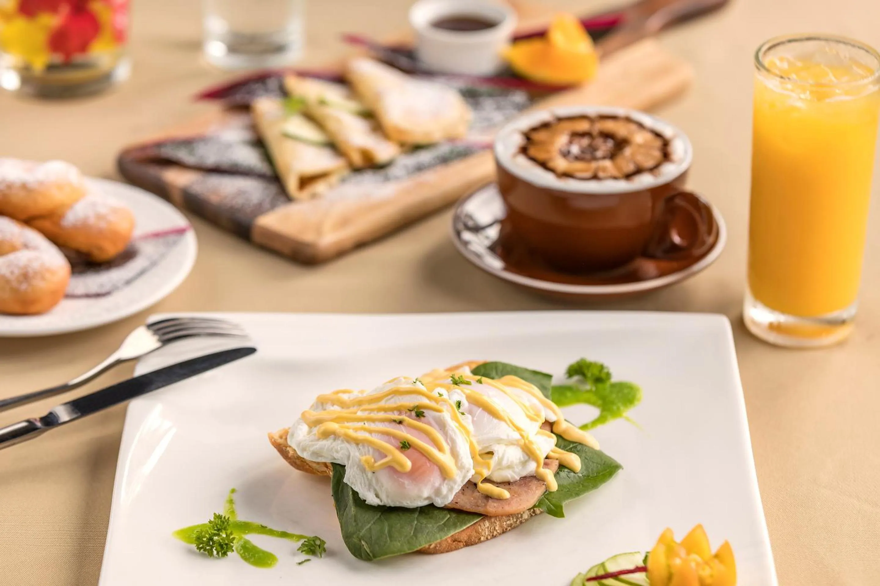 Breakfast in Saletoga Sands Resort & Spa