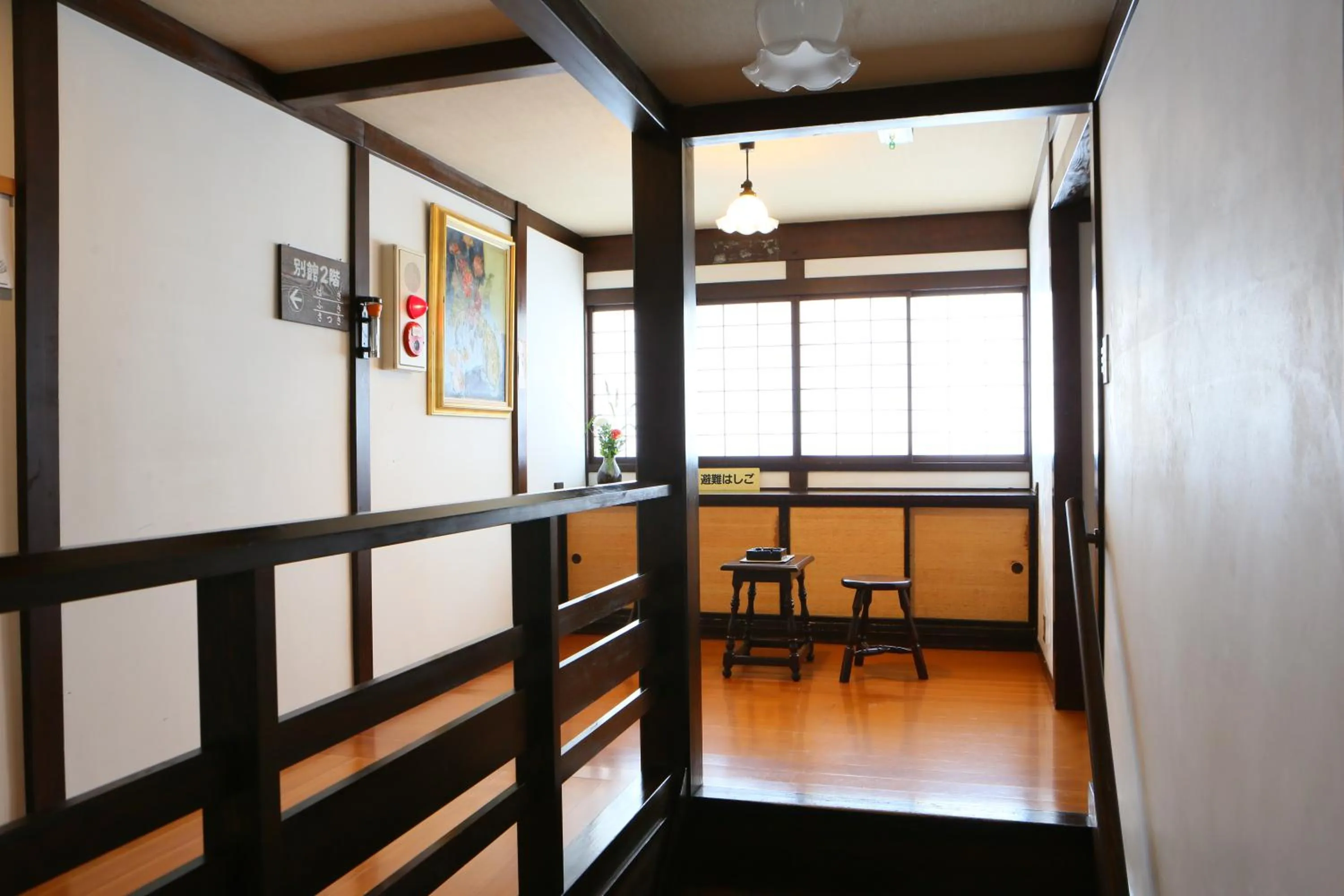 Area and facilities in Izumiya Zenbe