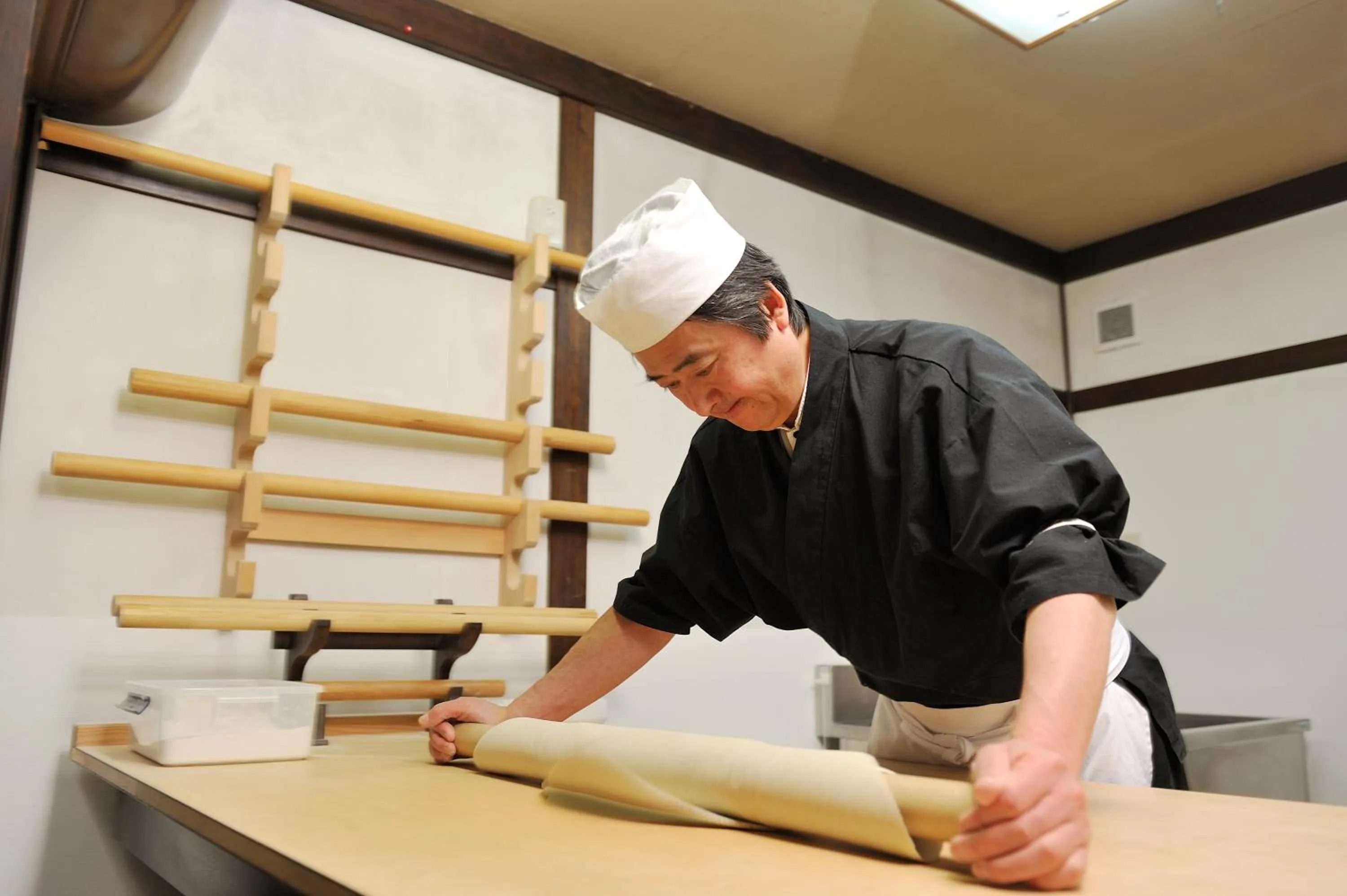 Staff in Izumiya Zenbe