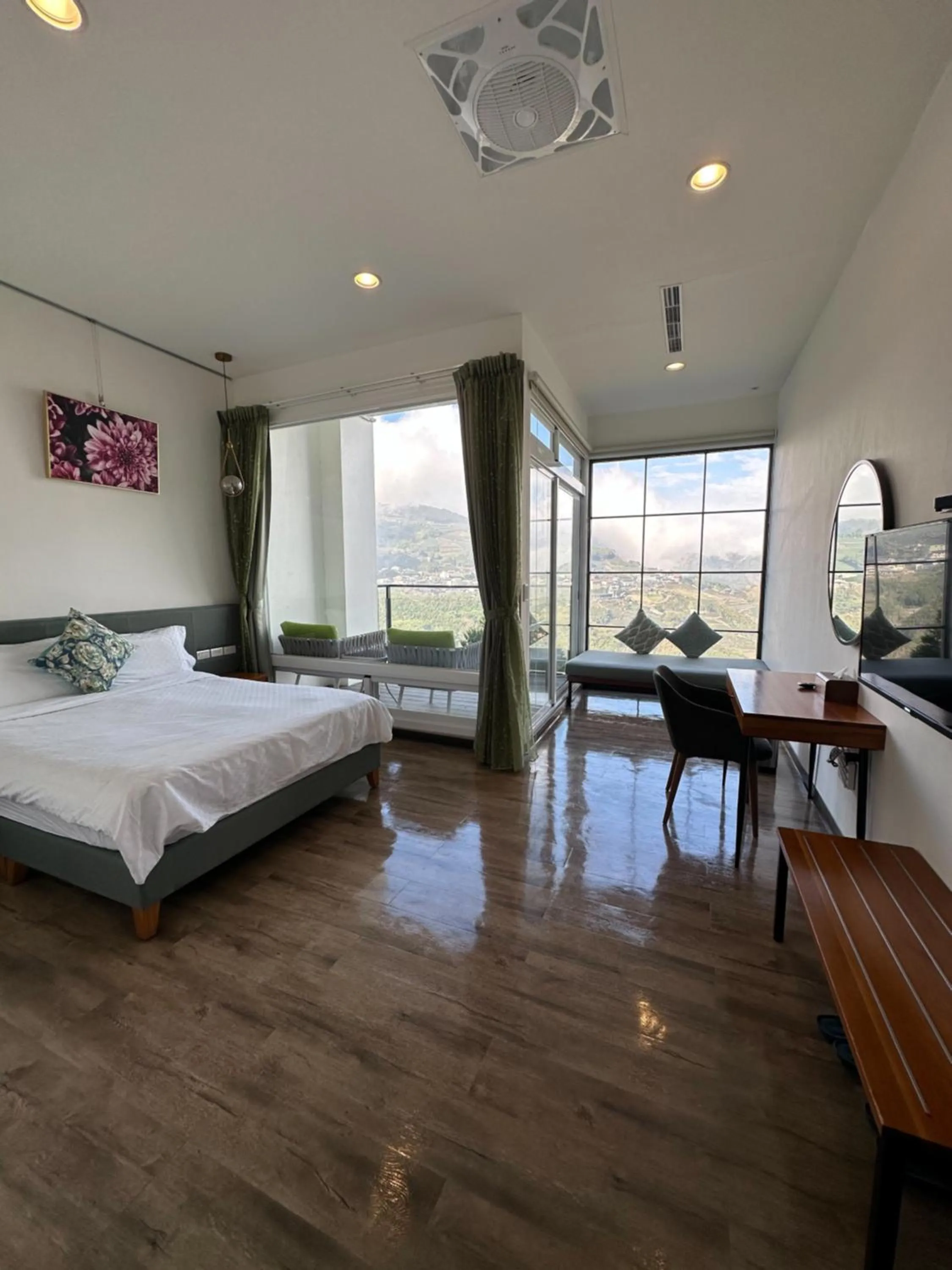 Bed in SunSweet House