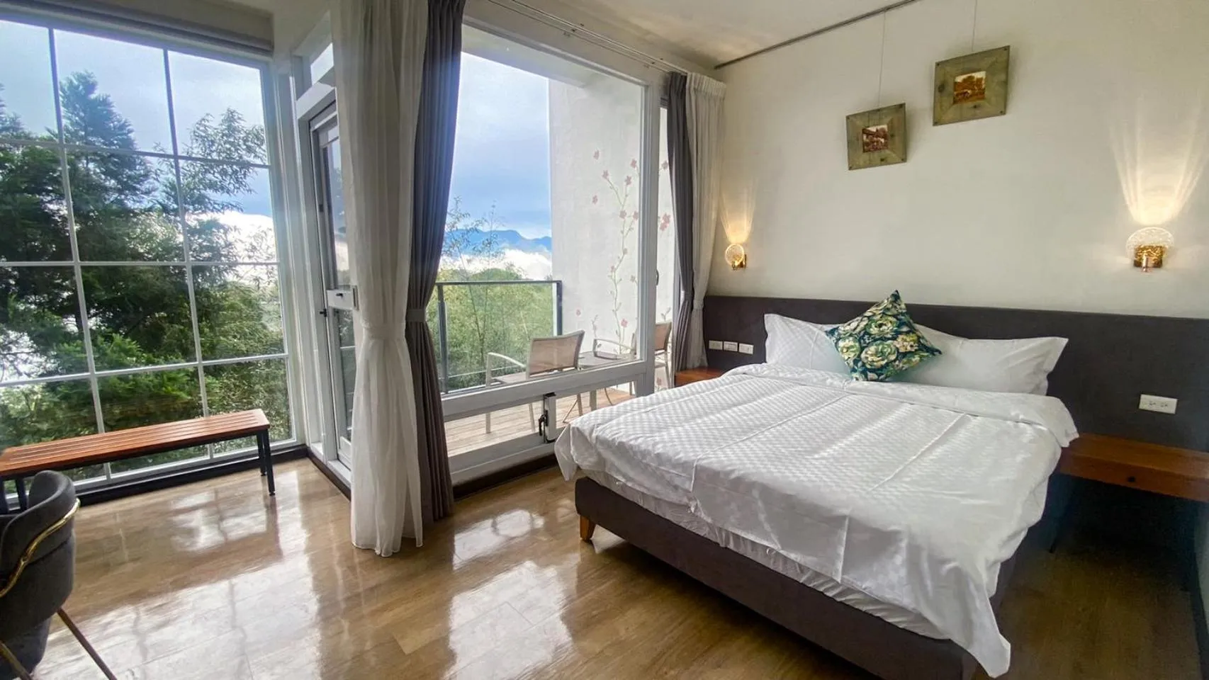 Bed in SunSweet House