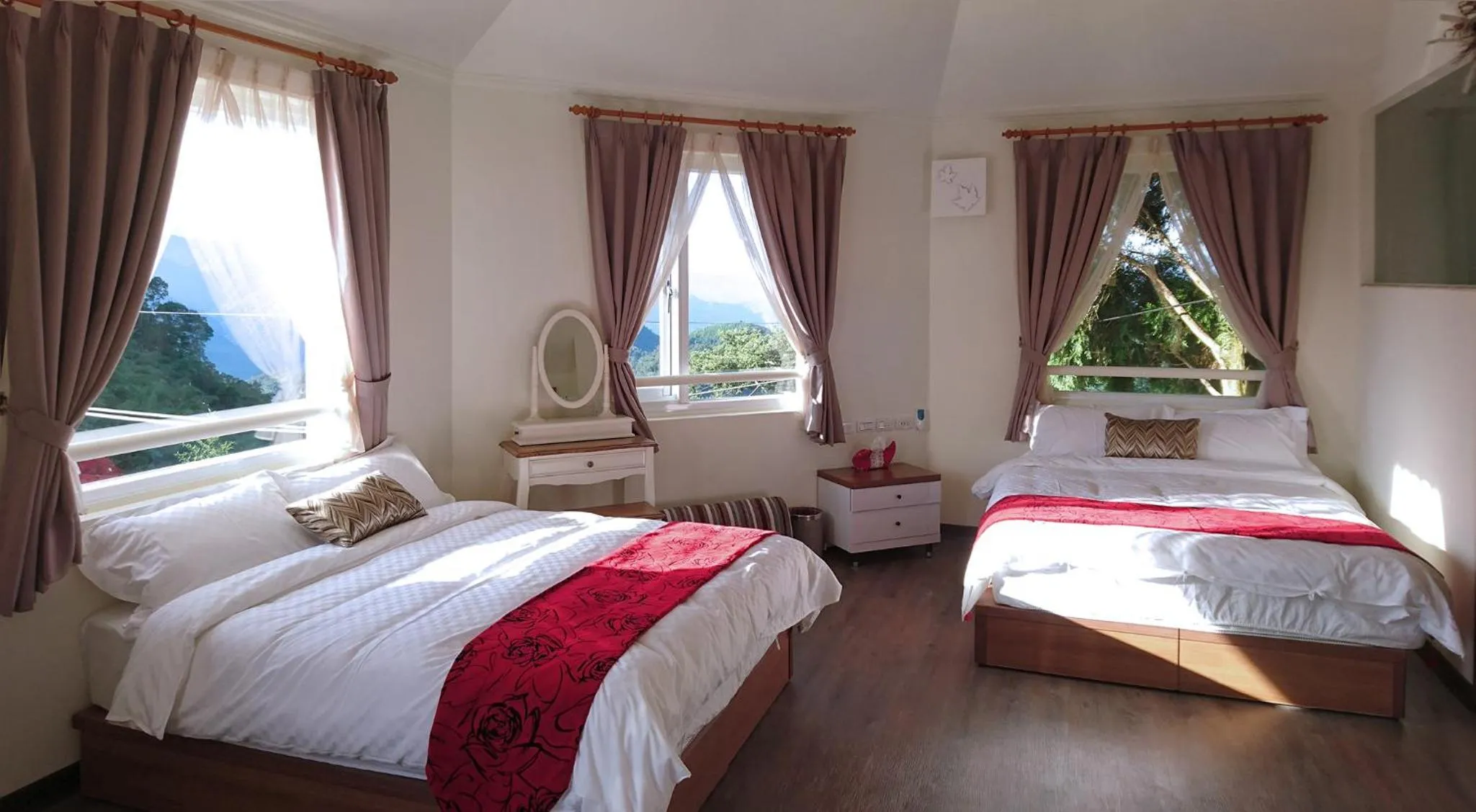 Bed in SunSweet House