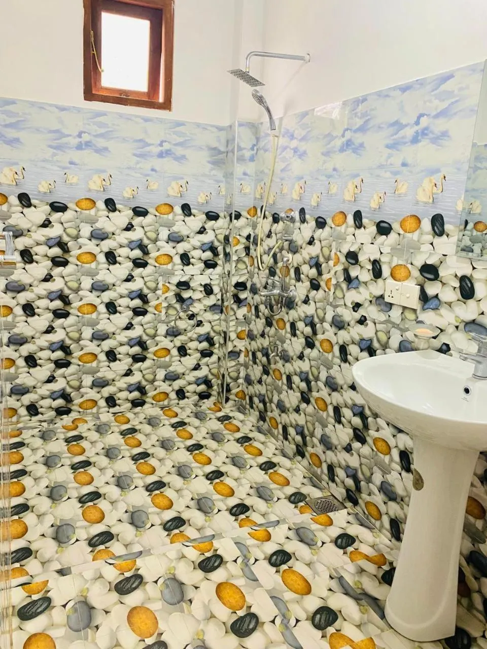 Bathroom in Pleasant Peak