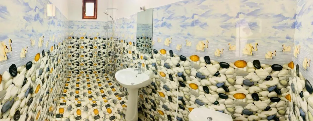Bathroom in Pleasant Peak