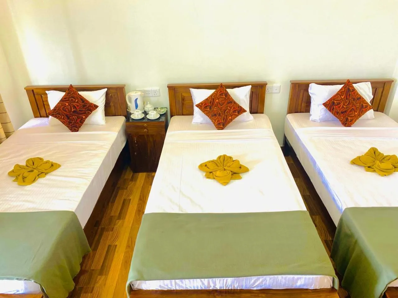 Bed in Pleasant Peak